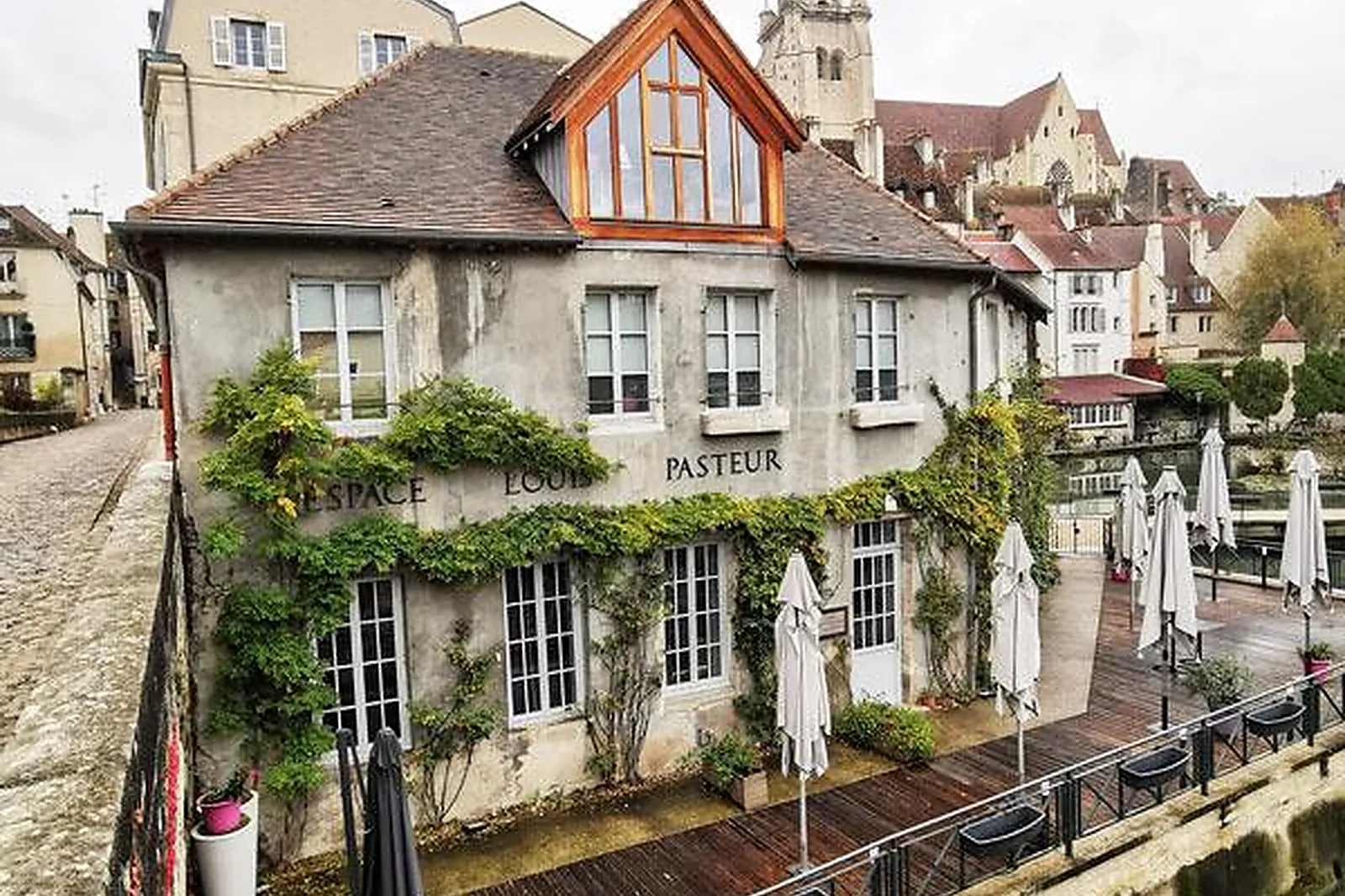 Salle de réception, ESPACE LOUIS PASTEUR