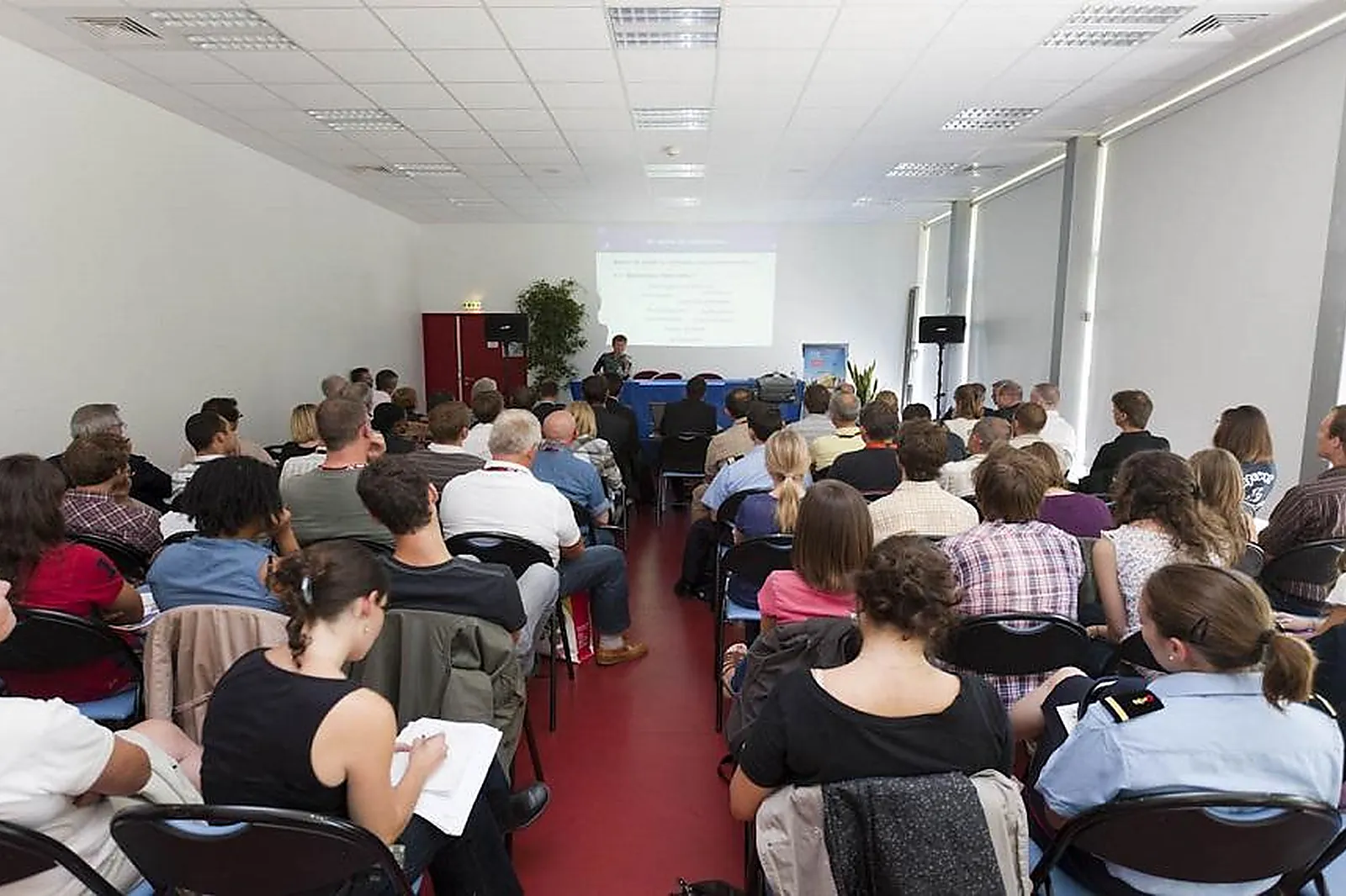 Lieux événementiels, EXPONANTES