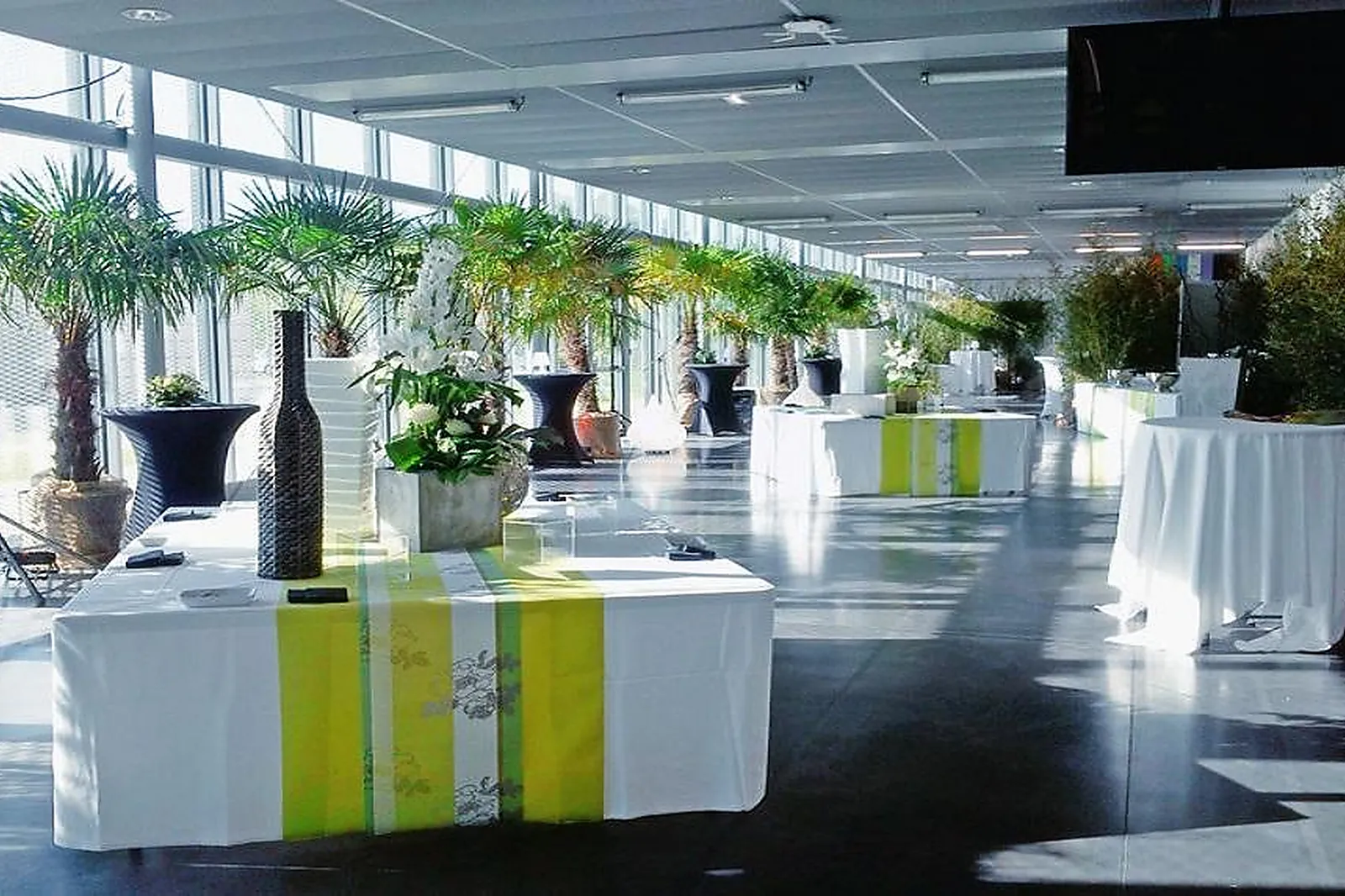 Lieux événementiels, EXPONANTES