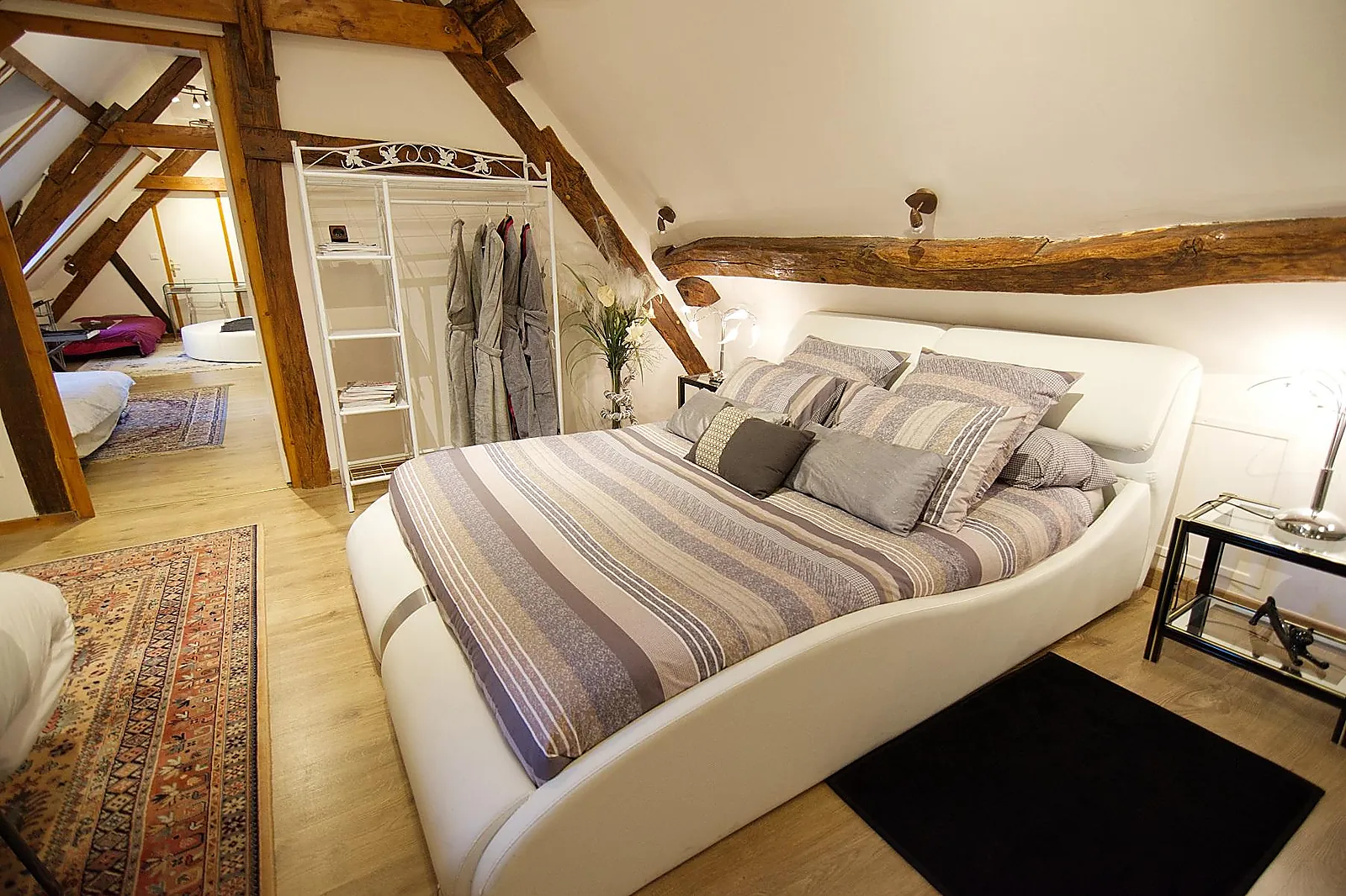 Lieux événementiels, FERME HISTORIQUE JEAN DE LA FONTAINE