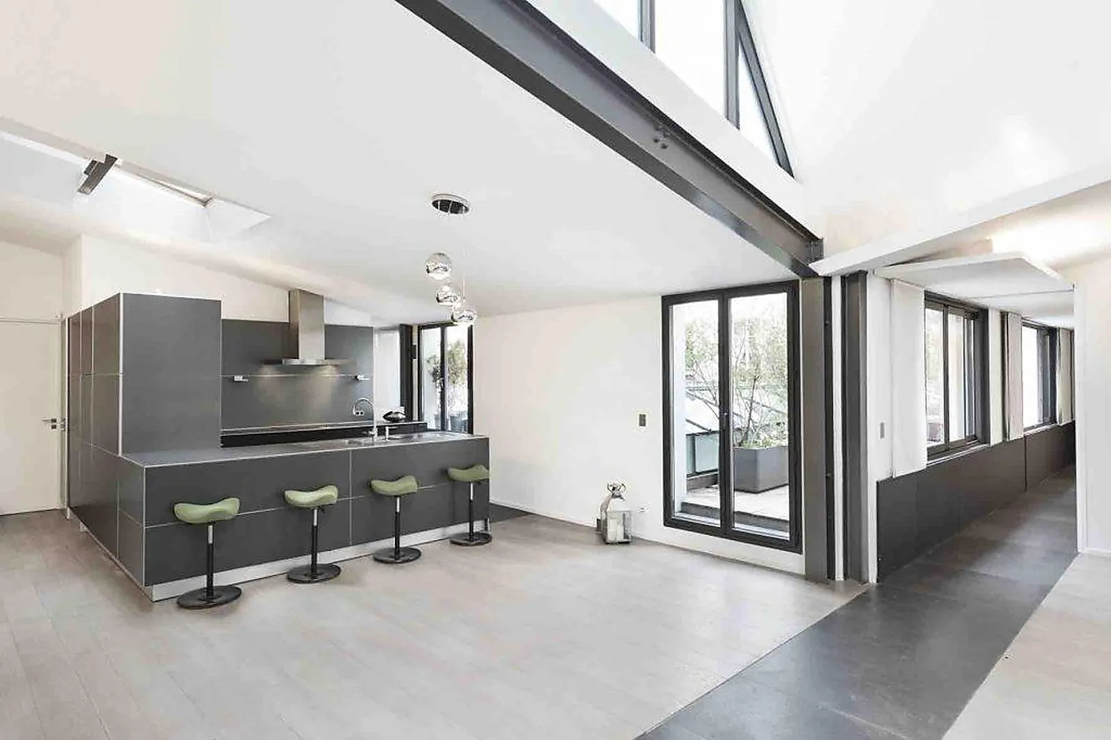 Lieux événementiels, GALERIE JOSEPH LOFT TOURNELLES