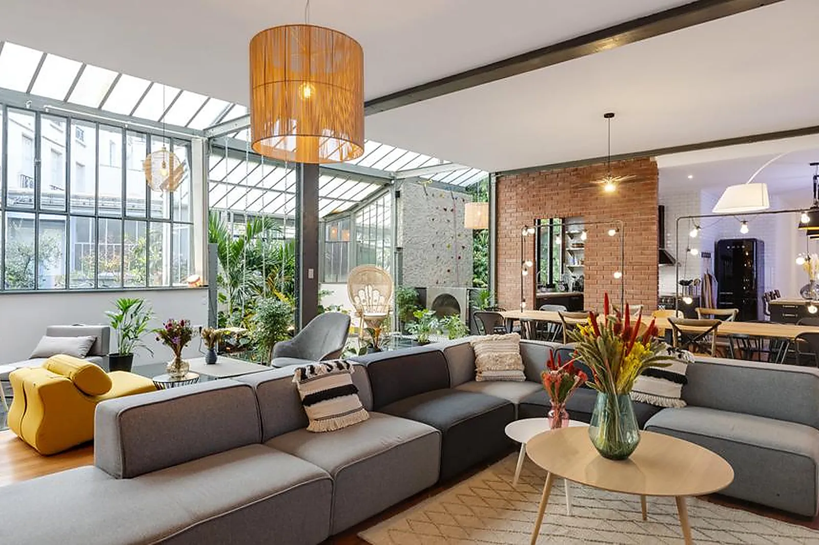 Lieux événementiels, GRAND LOFT EIFFEL AVEC VERRIÈRE