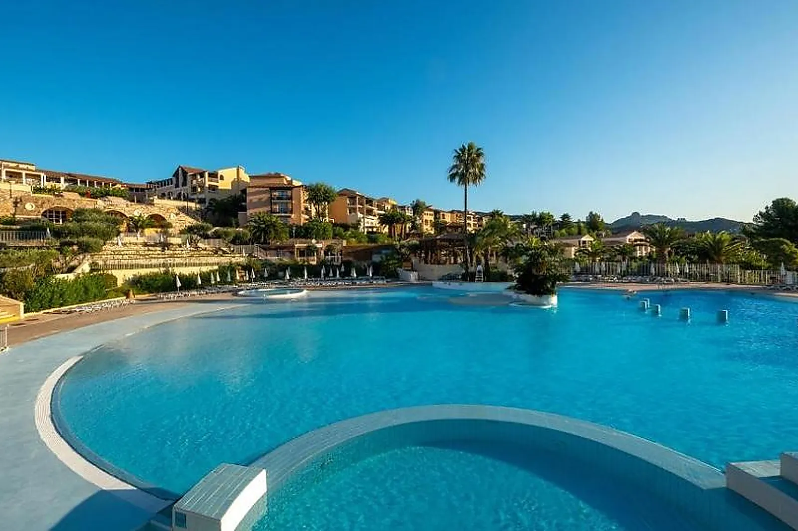 Lieux événementiels, GROUPE PIERRE & VACANCES – VILLAGE CLUB CAP ESTEREL
