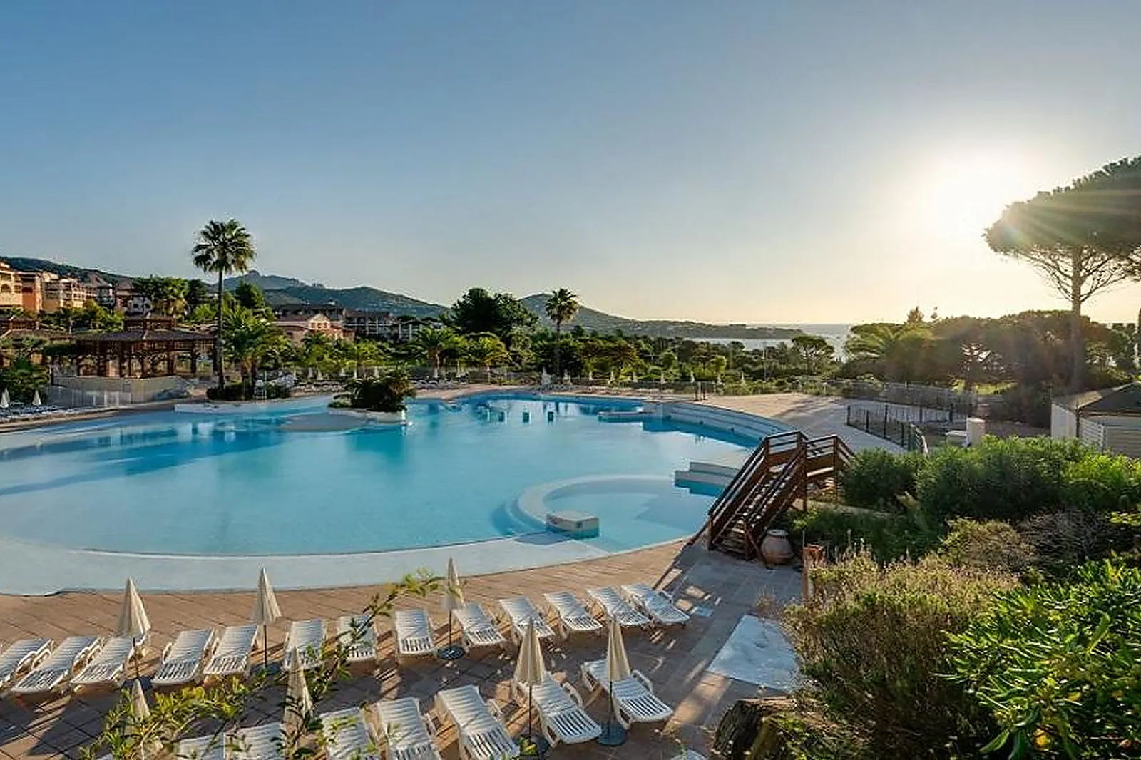 Lieux événementiels, GROUPE PIERRE & VACANCES – VILLAGE CLUB CAP ESTEREL