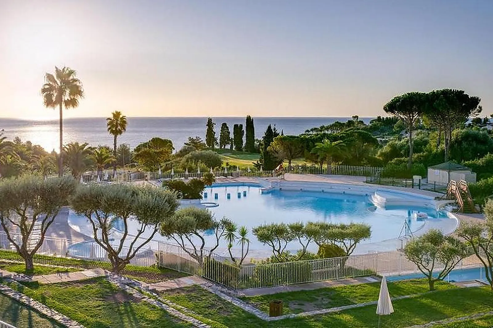 Lieux événementiels, GROUPE PIERRE & VACANCES – VILLAGE CLUB CAP ESTEREL