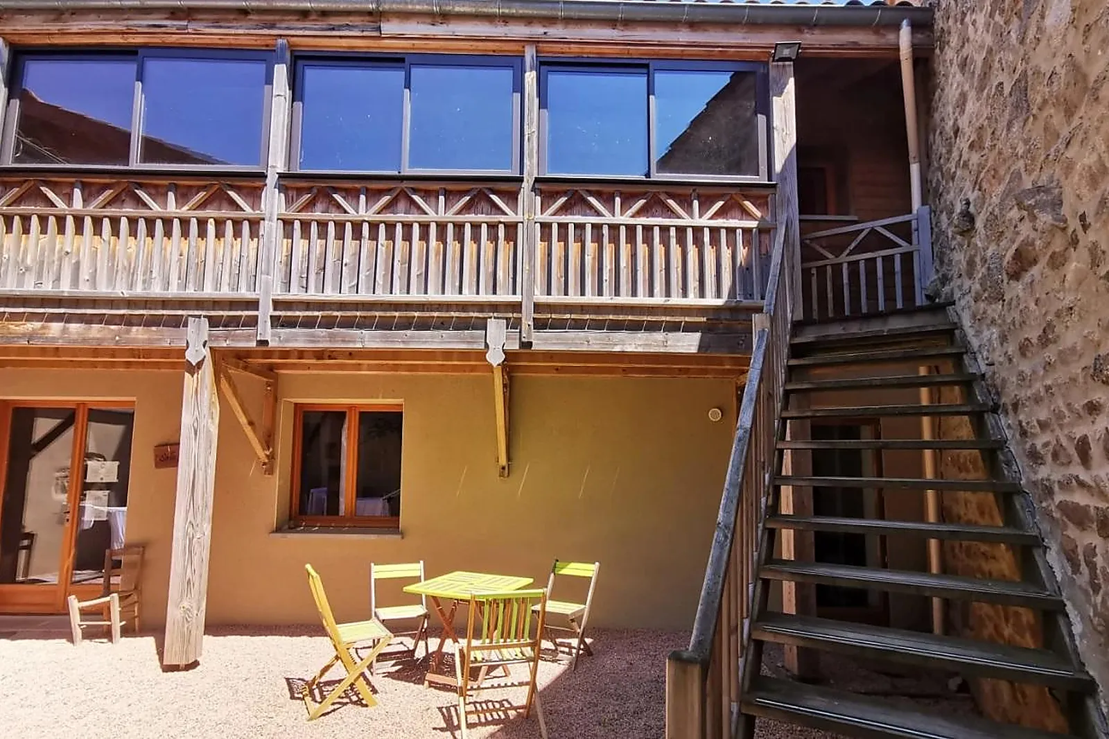 Lieux événementiels, GÎTES ET CHAMBRES D'HÔTES EN AUVERGNE - LE MOULIN DE LA FORTIE