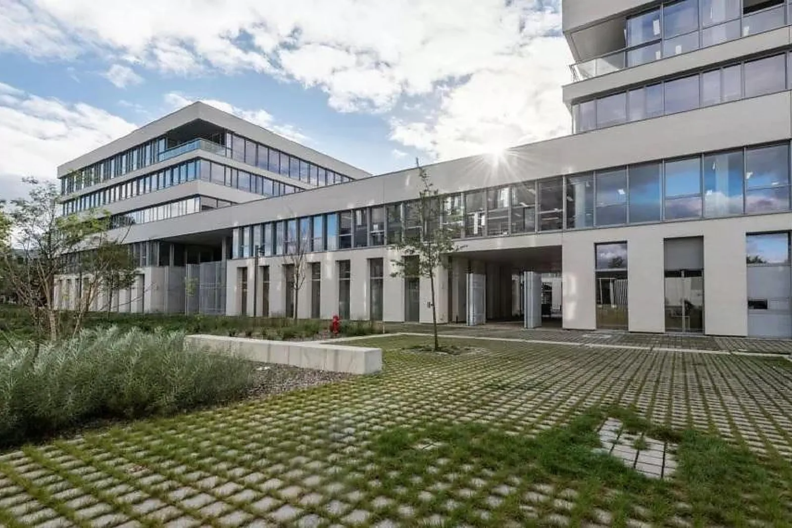 Lieux événementiels, HIPTOWN - ESPACE DE COWORKING - EURATECH