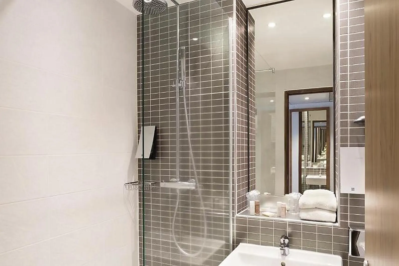 Lieux événementiels, HOLIDAY INN CLERMONT CENTRE