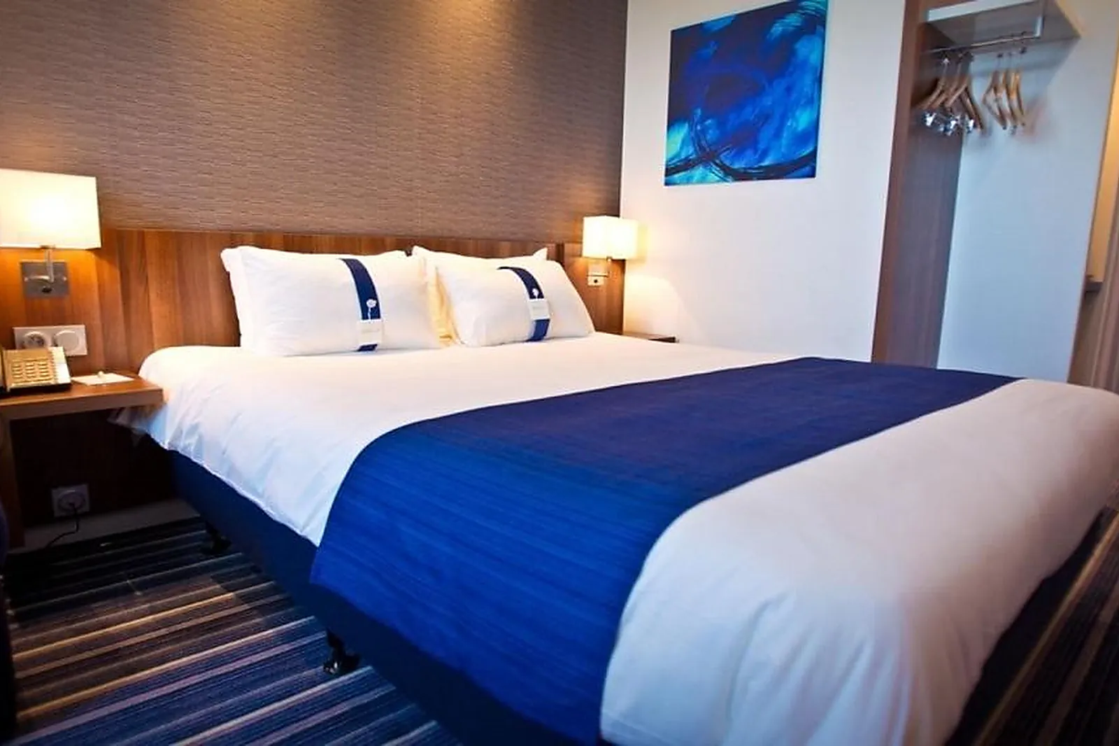 Lieux événementiels, HOLIDAY INN EXPRESS DIJON