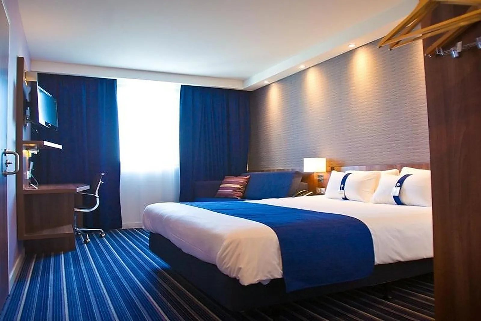 Lieux événementiels, HOLIDAY INN EXPRESS DIJON