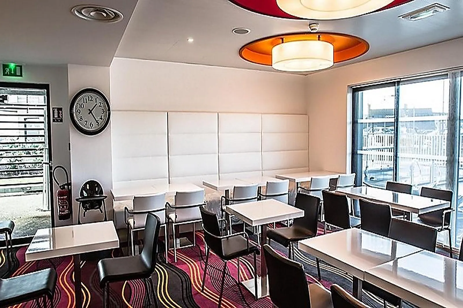 Lieux événementiels, HOLIDAY INN EXPRESS DIJON