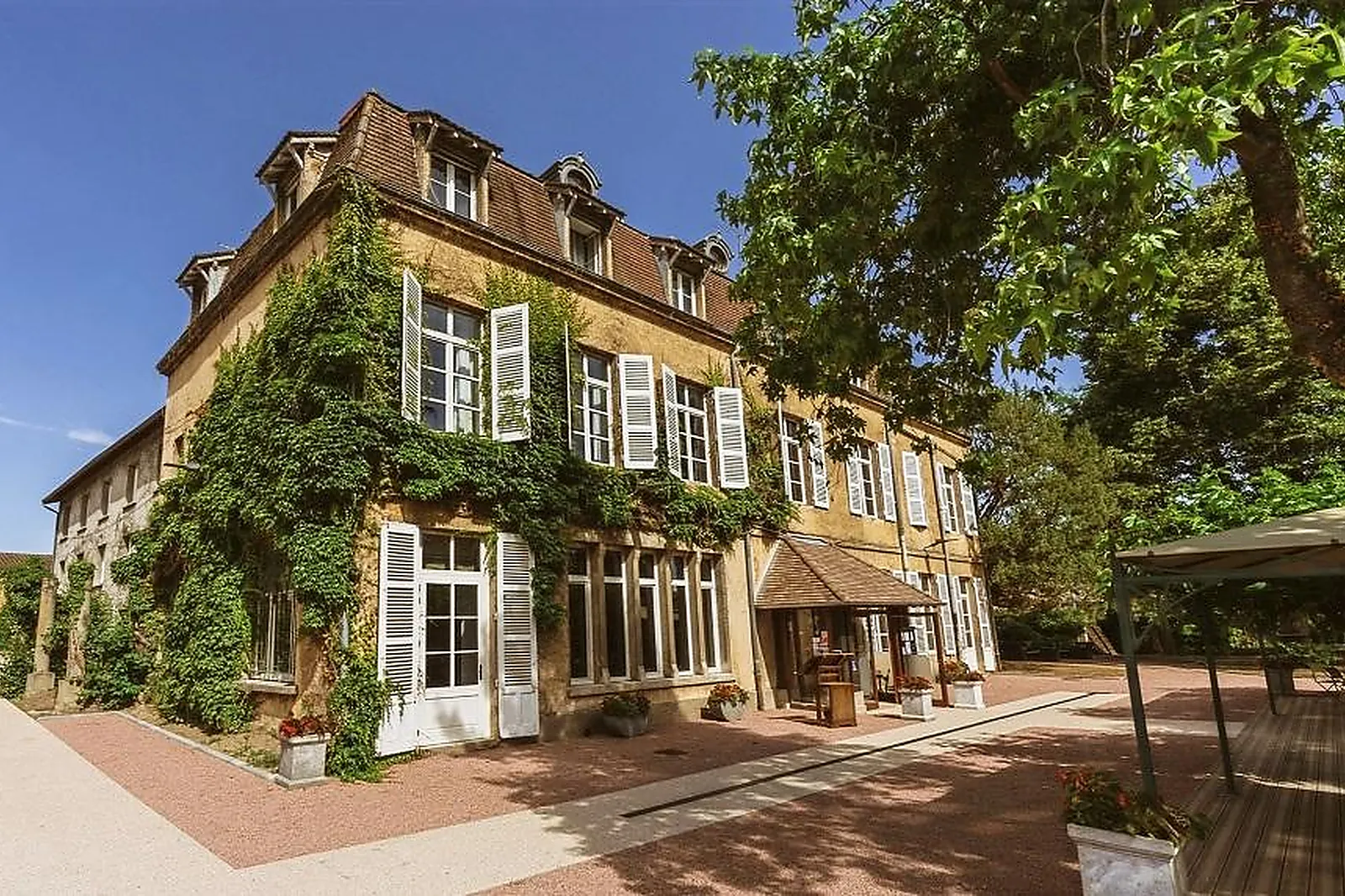 Hôtel, HOSTELLERIE DU CHÂTEAU DE LA BARGE