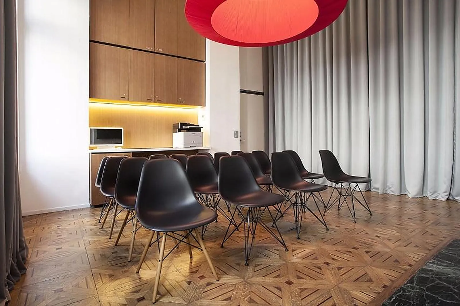 Lieux événementiels, HOTEL C2