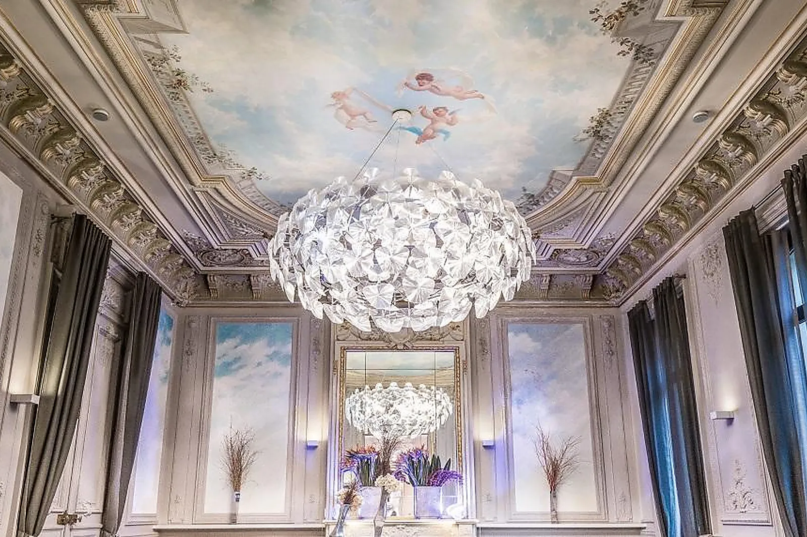 Lieux événementiels, HOTEL C2