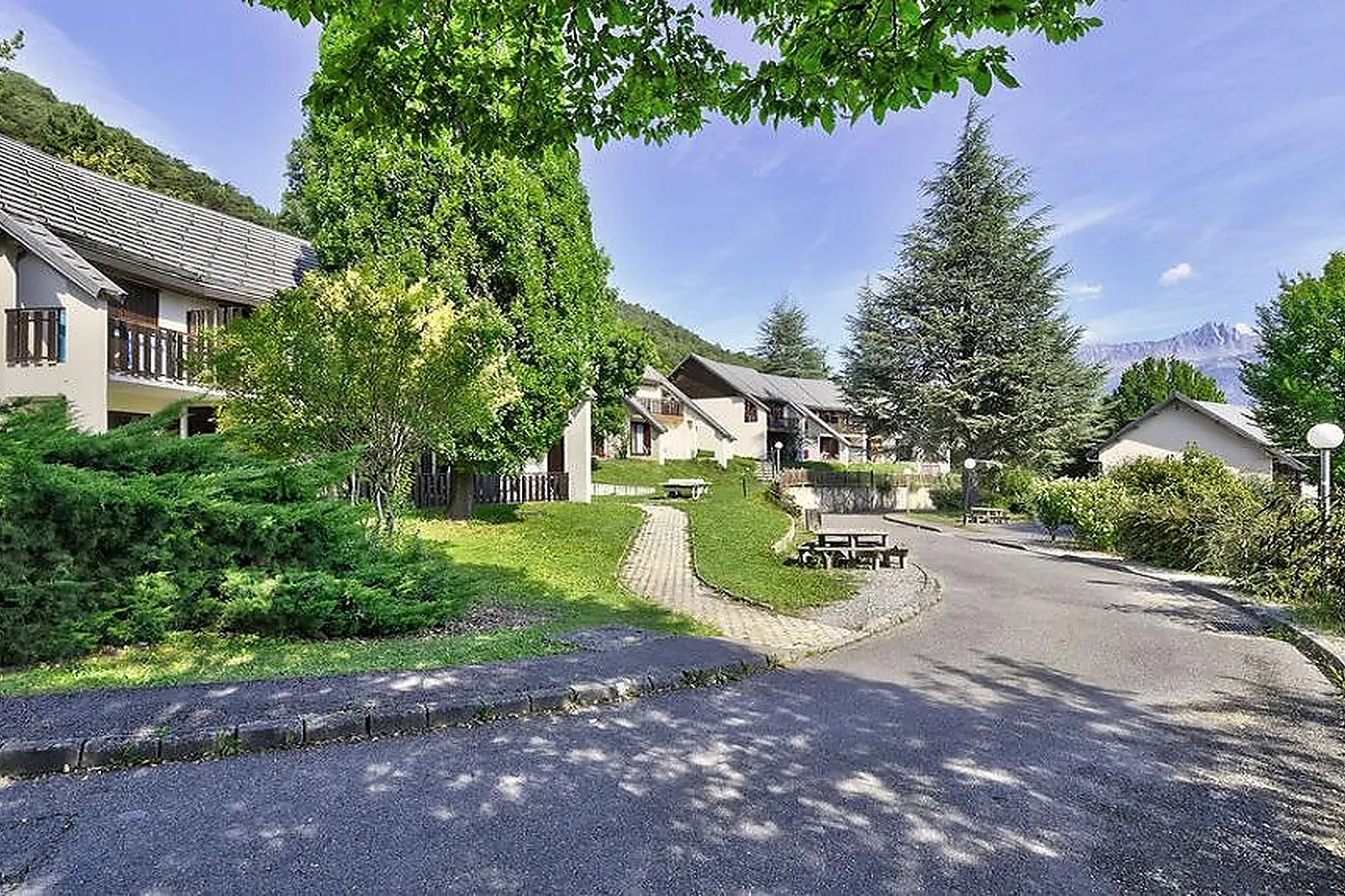 Lieux événementiels, HOTEL CLUB LES HYVANS