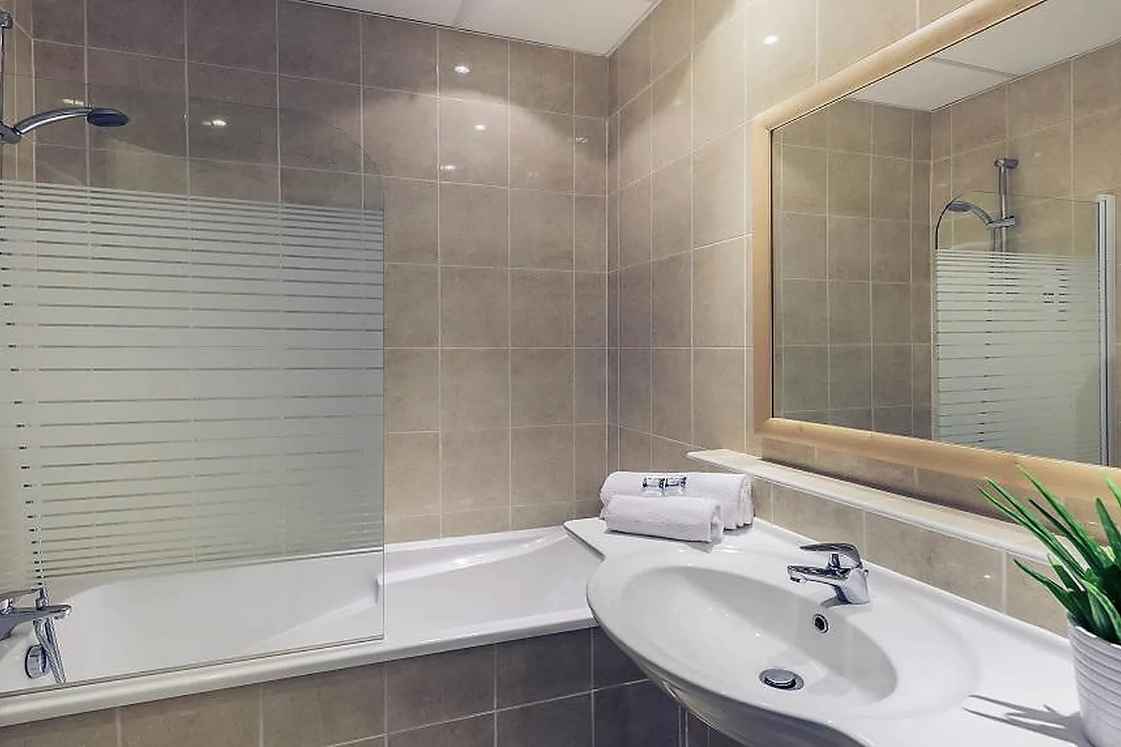 Lieux événementiels, HOTEL MERCURE TOURS CENTRE GARE