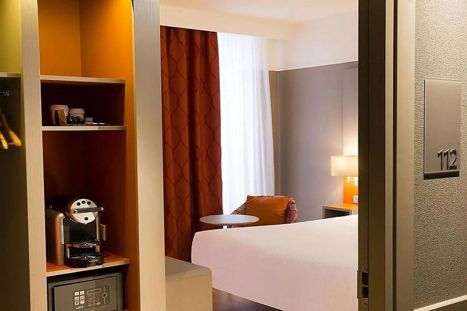 Lieux événementiels, HOTEL OCEANIA LE JURA DIJON