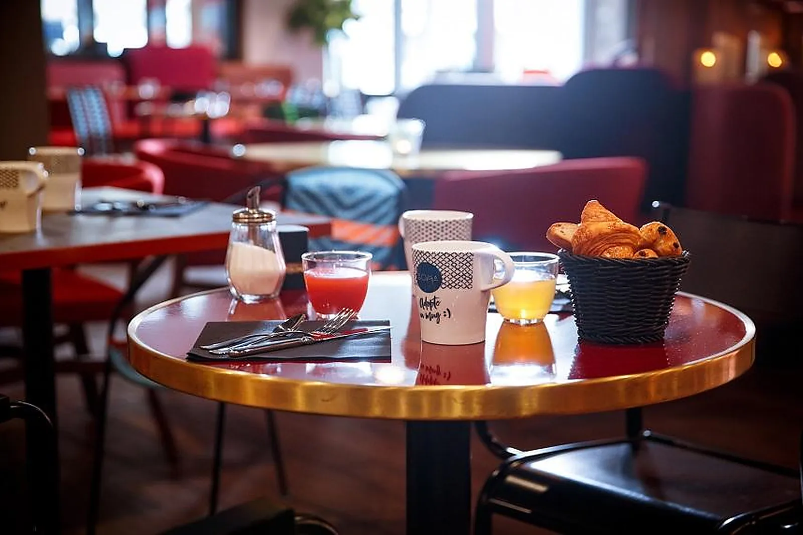 Lieux événementiels, HÔTEL BOMA ****