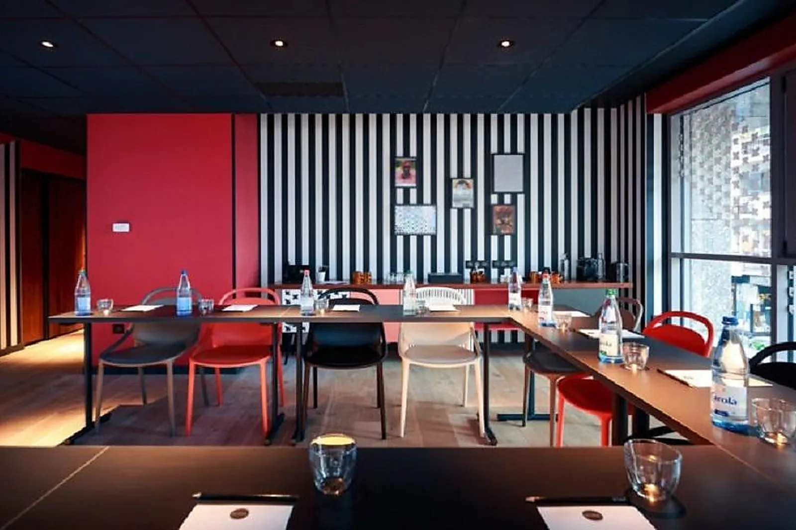 Lieux événementiels, HÔTEL BOMA ****