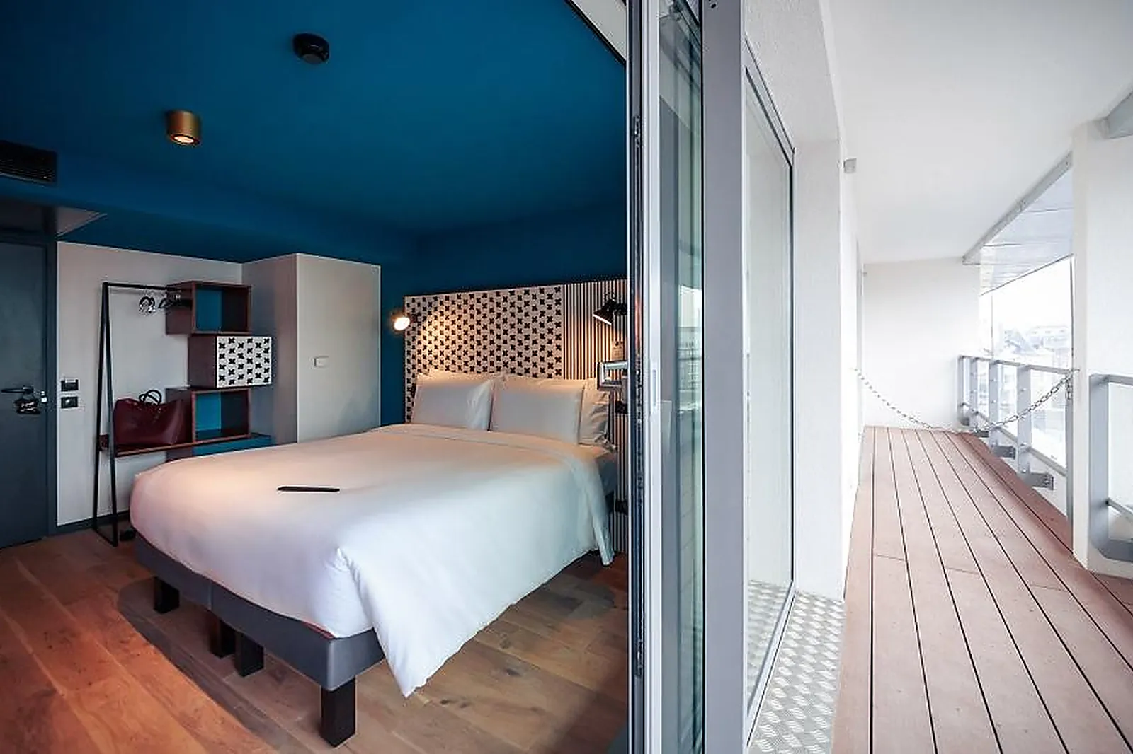 Lieux événementiels, HÔTEL BOMA ****