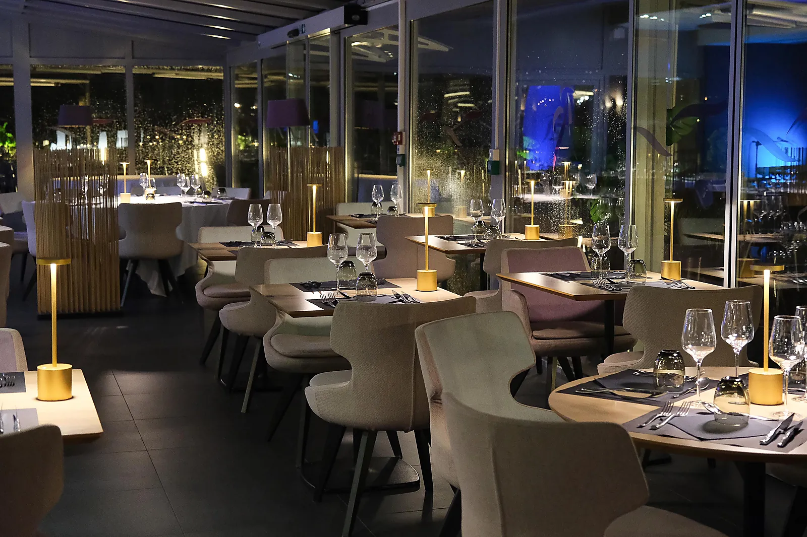 Hôtel, HÔTEL BAIE DES ANGES THALAZUR ANTIBES - THALASSOTHÉRAPIE & SPA