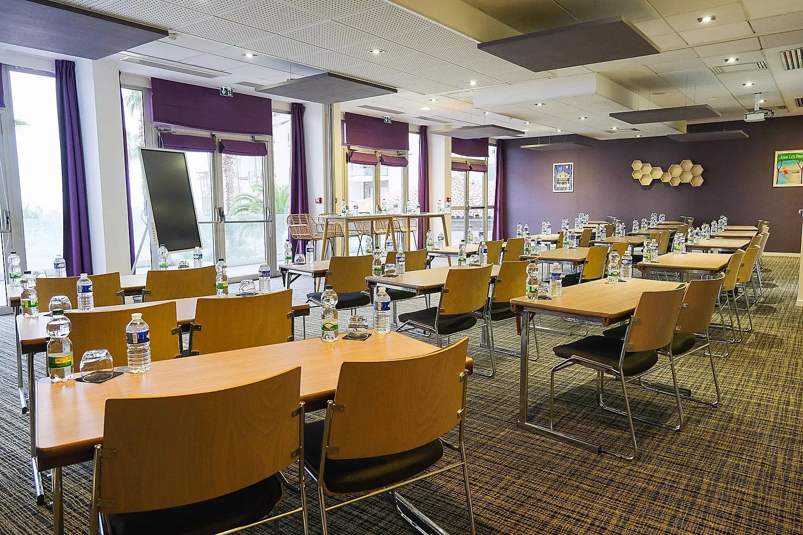 Hôtel, HÔTEL BAIE DES ANGES THALAZUR ANTIBES - THALASSOTHÉRAPIE & SPA