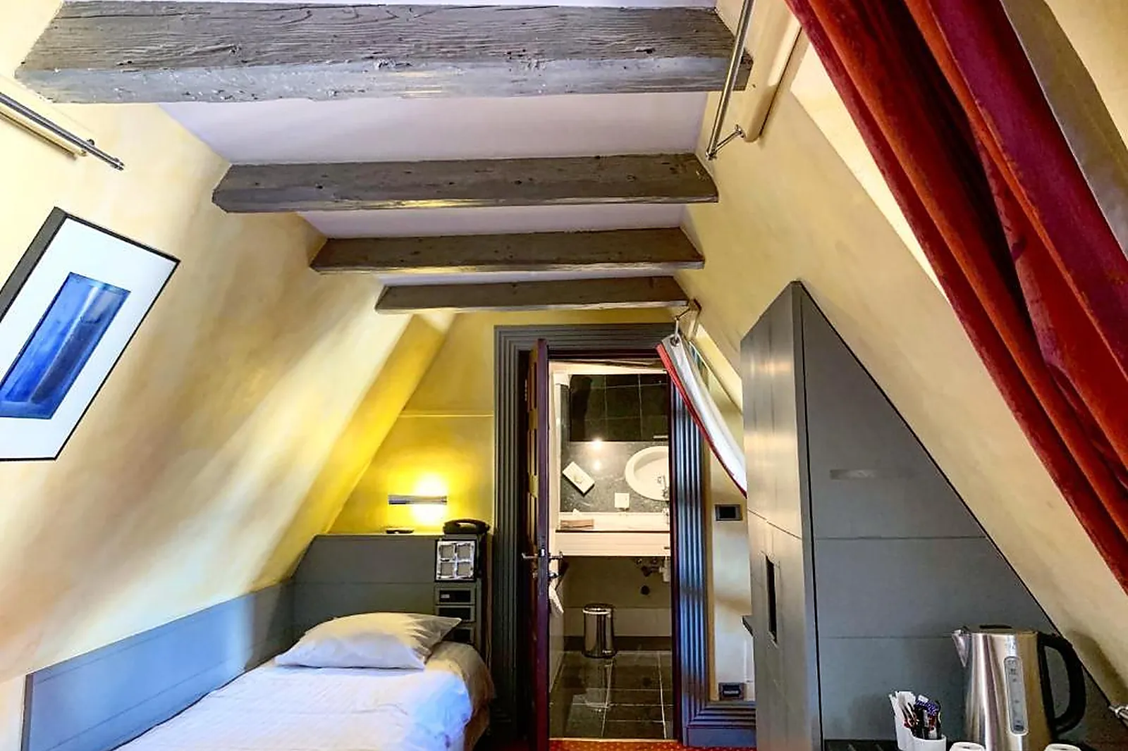 Hôtel, HÔTEL BAUMANN - MAISON KAMMERZELL