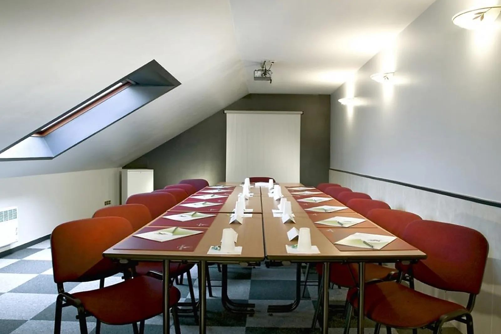 Lieux événementiels, HÔTEL CAMPANILE AMIENS - GLISY