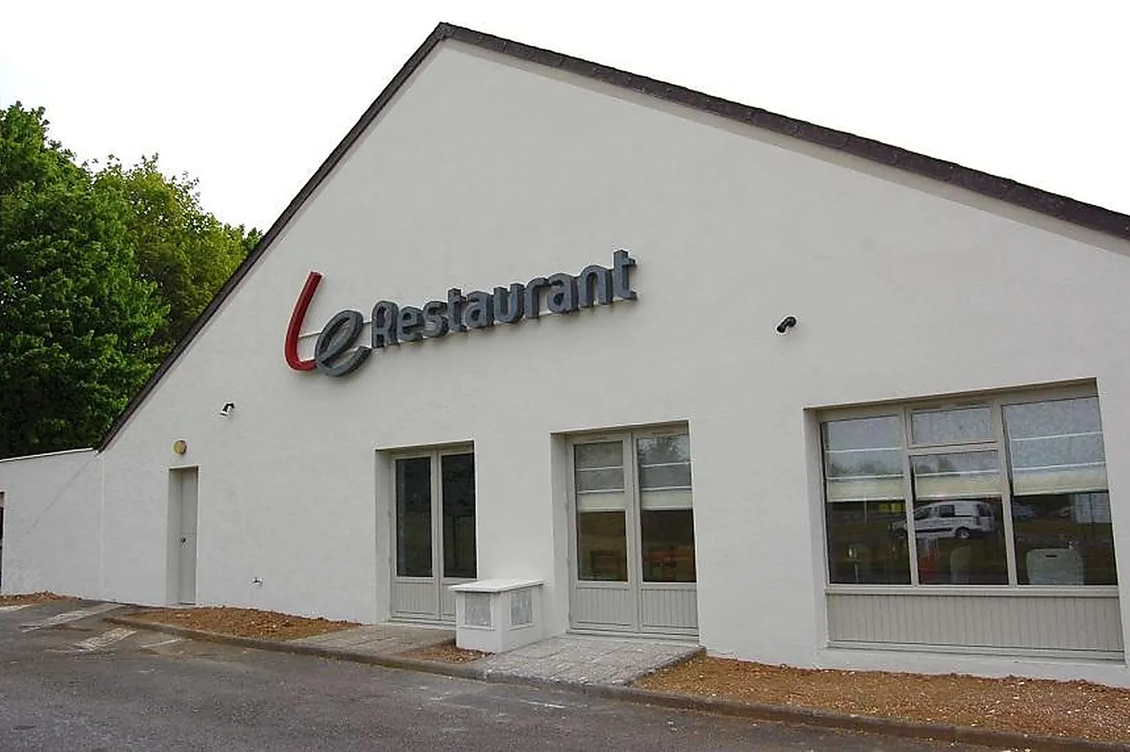 Lieux événementiels, HÔTEL CAMPANILE AMIENS - GLISY