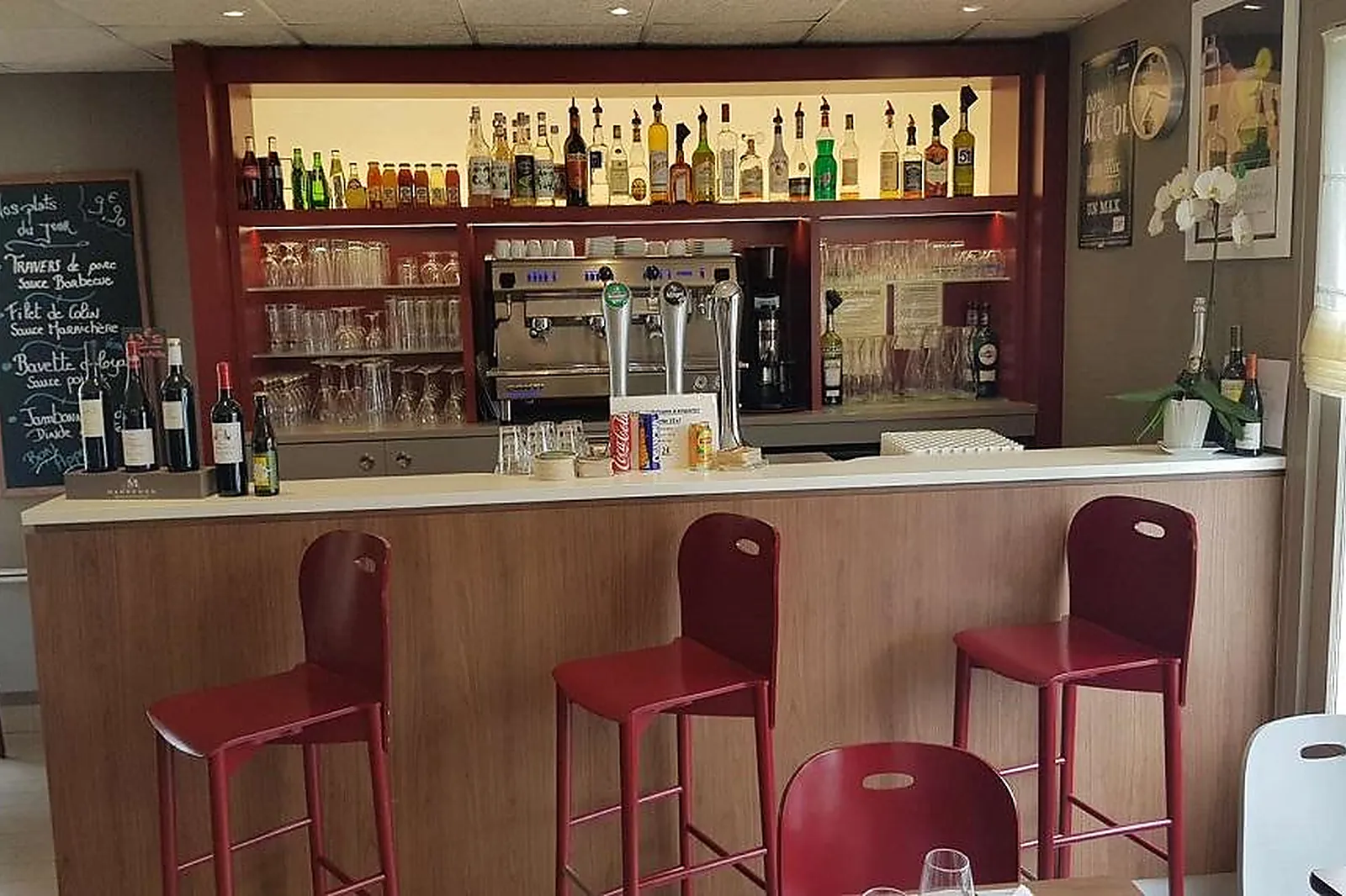 Lieux événementiels, HÔTEL CAMPANILE AMIENS - GLISY