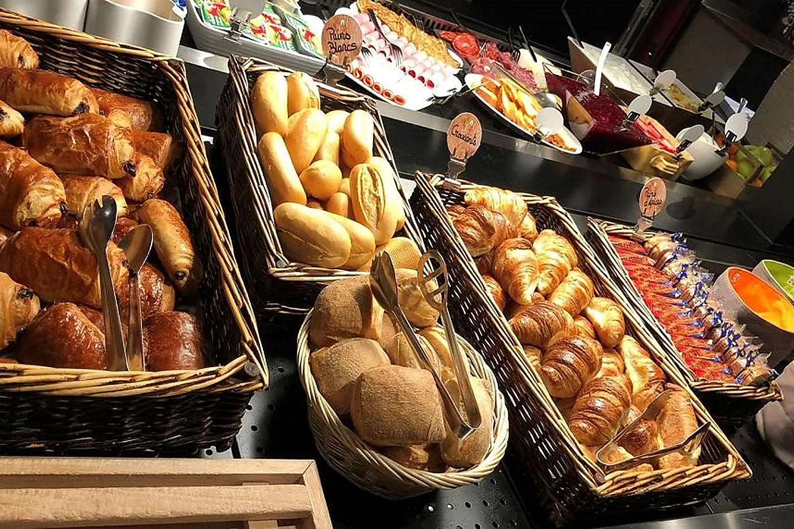 Lieux événementiels, HÔTEL CAMPANILE AMIENS - GLISY