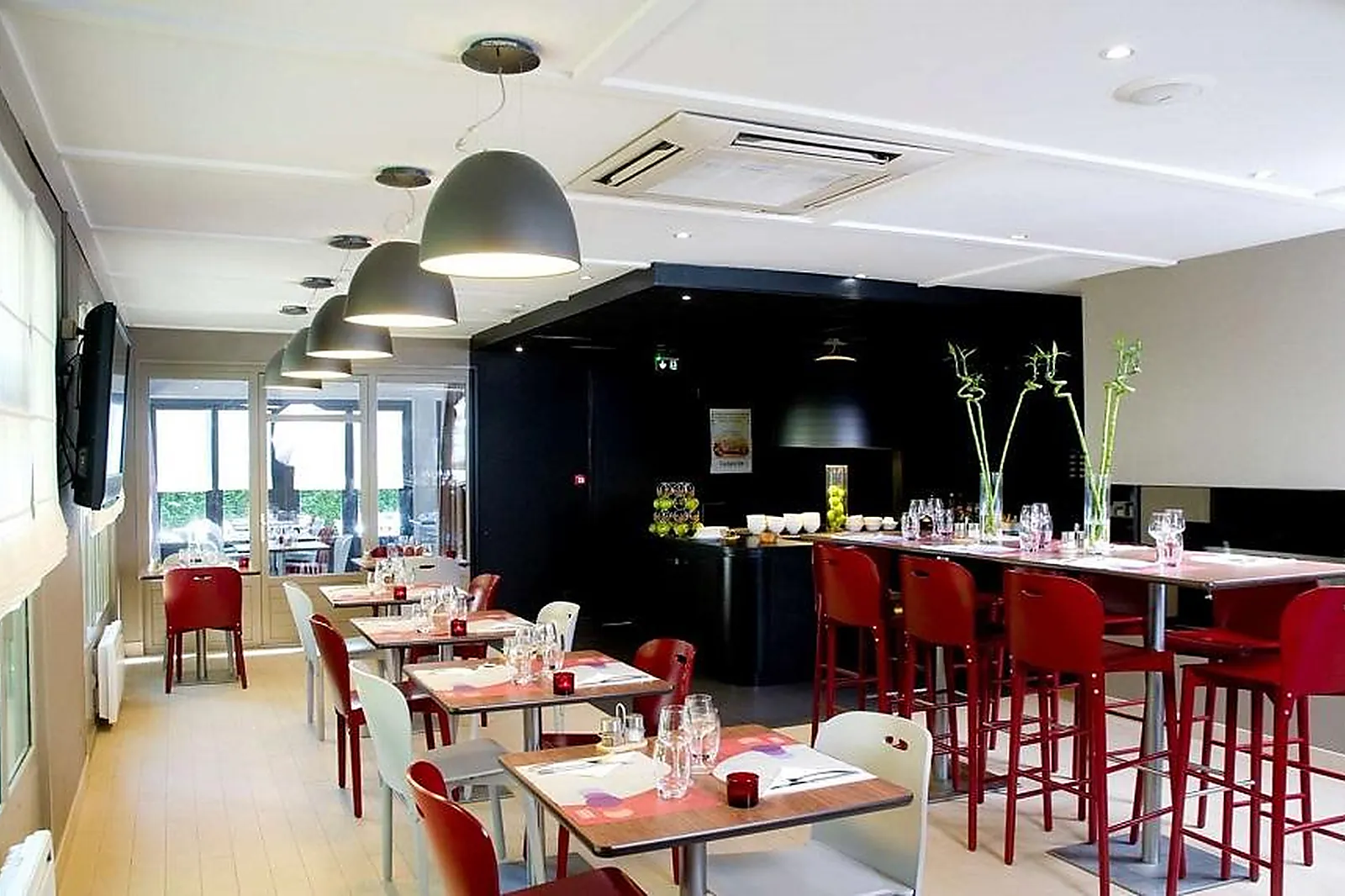 Lieux événementiels, HÔTEL CAMPANILE ANNECY - CRAN GEVRIER