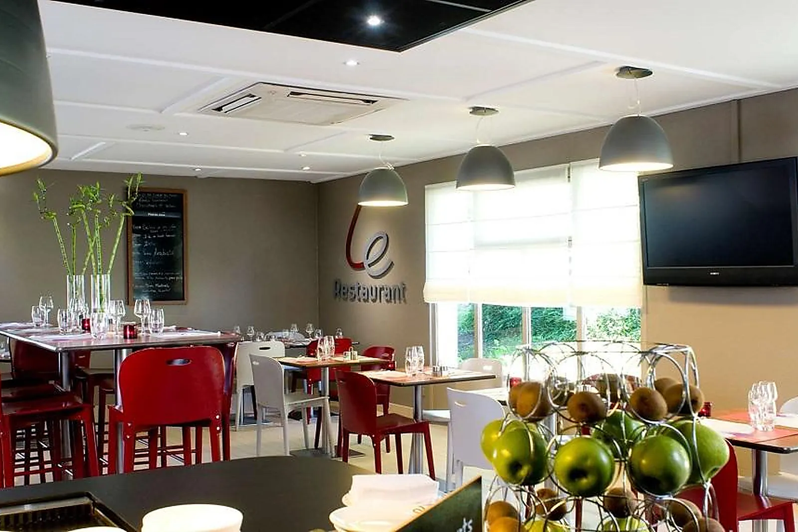 Lieux événementiels, HÔTEL CAMPANILE ANNECY - CRAN GEVRIER