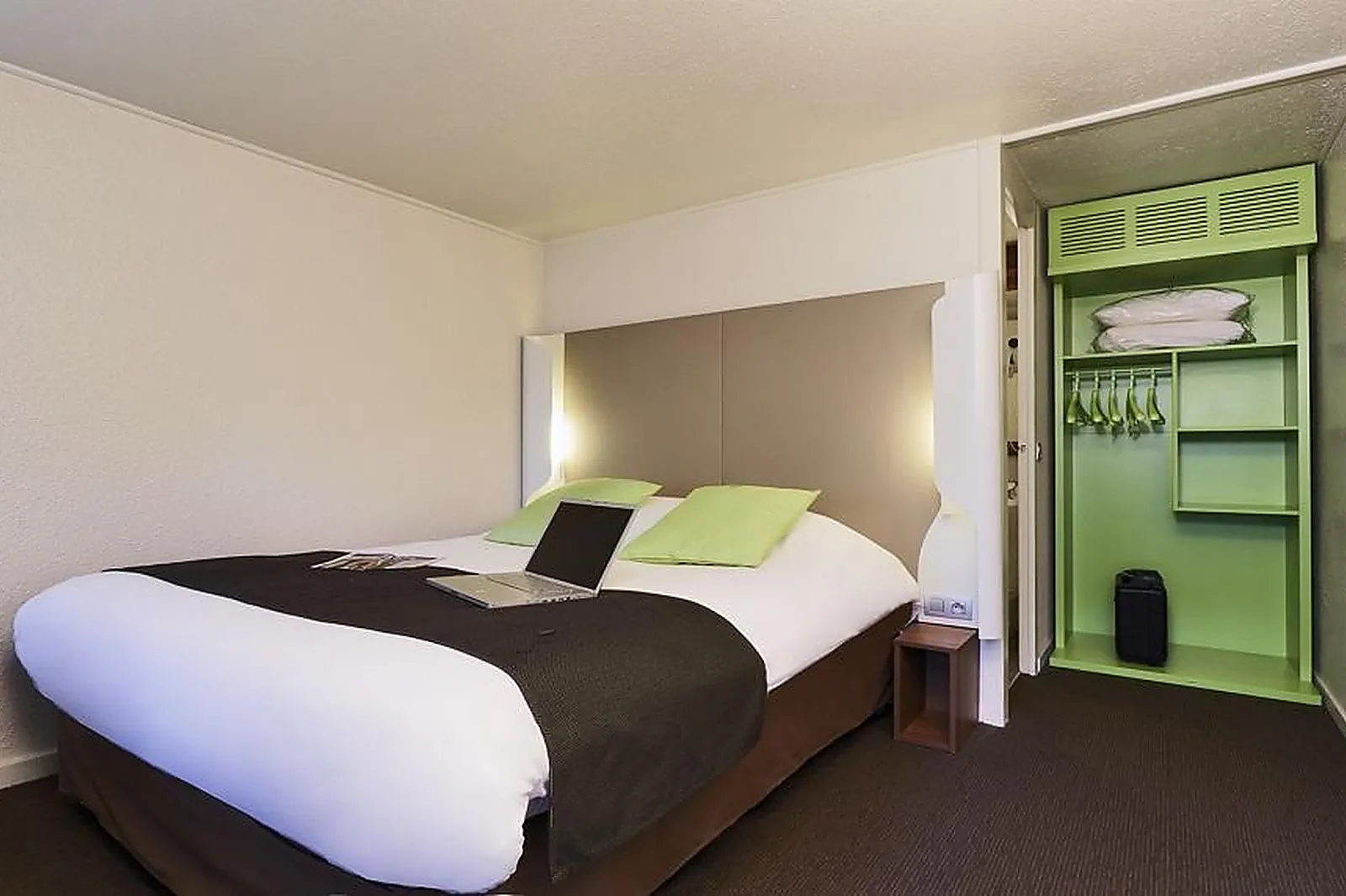 Lieux événementiels, HÔTEL CAMPANILE ARRAS