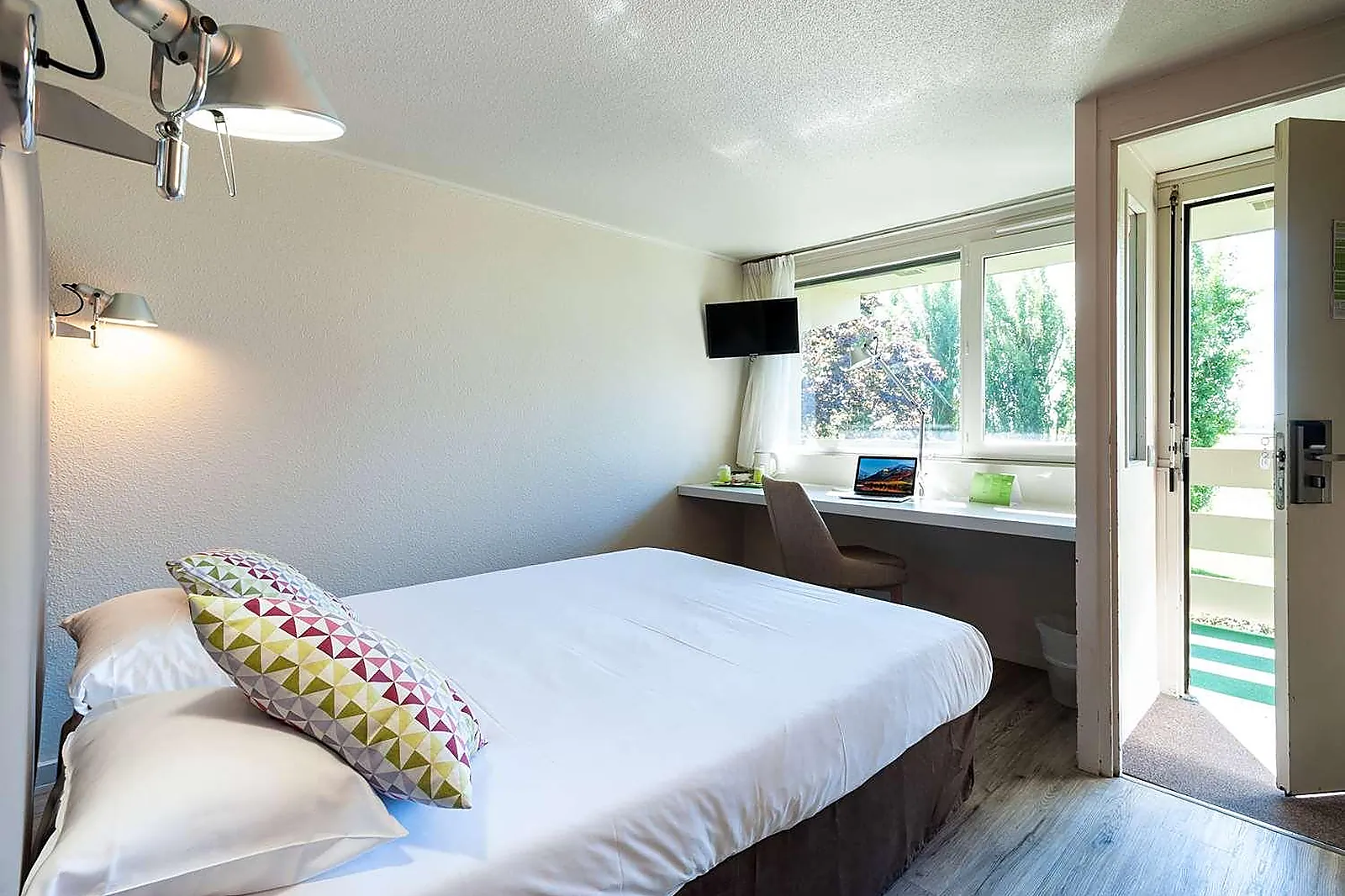 Lieux événementiels, HÔTEL CAMPANILE BEAUNE