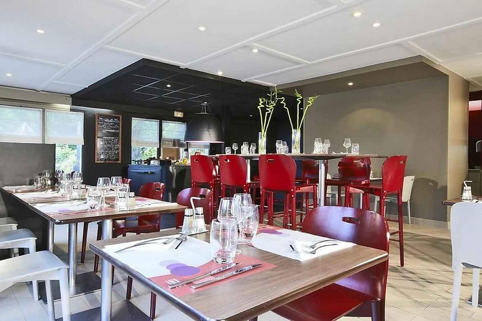 Lieux événementiels, HÔTEL CAMPANILE BEAUVAIS