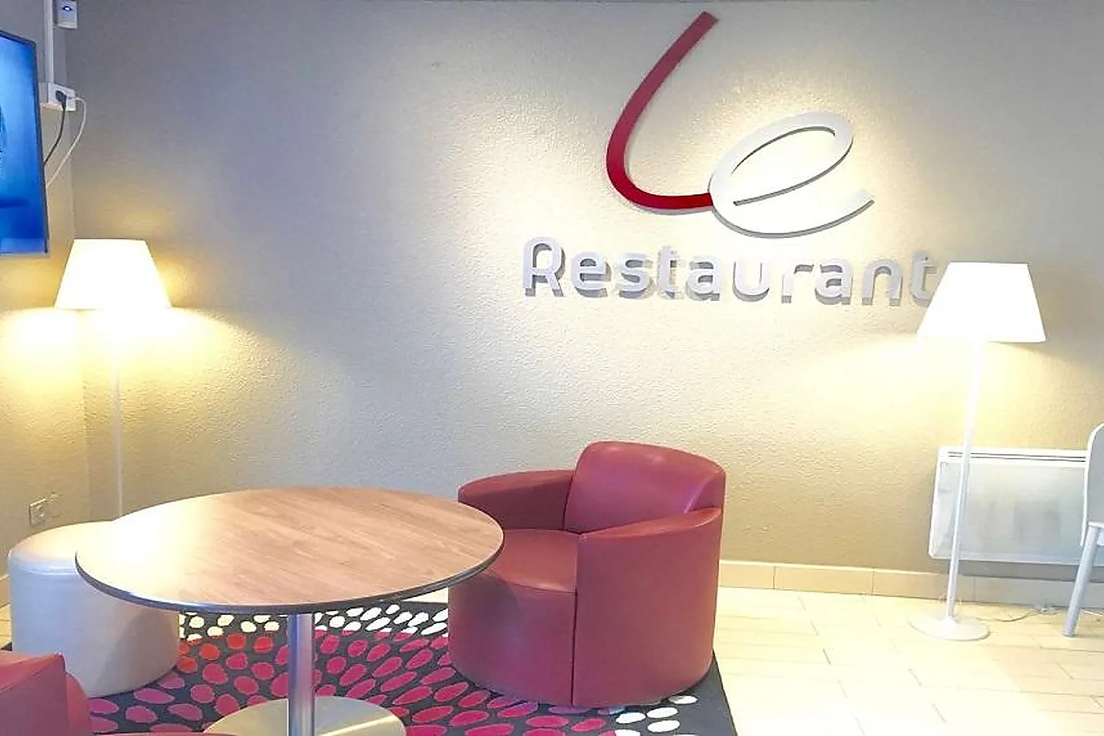 Lieux événementiels, HÔTEL CAMPANILE EPINAY SUR ORGE