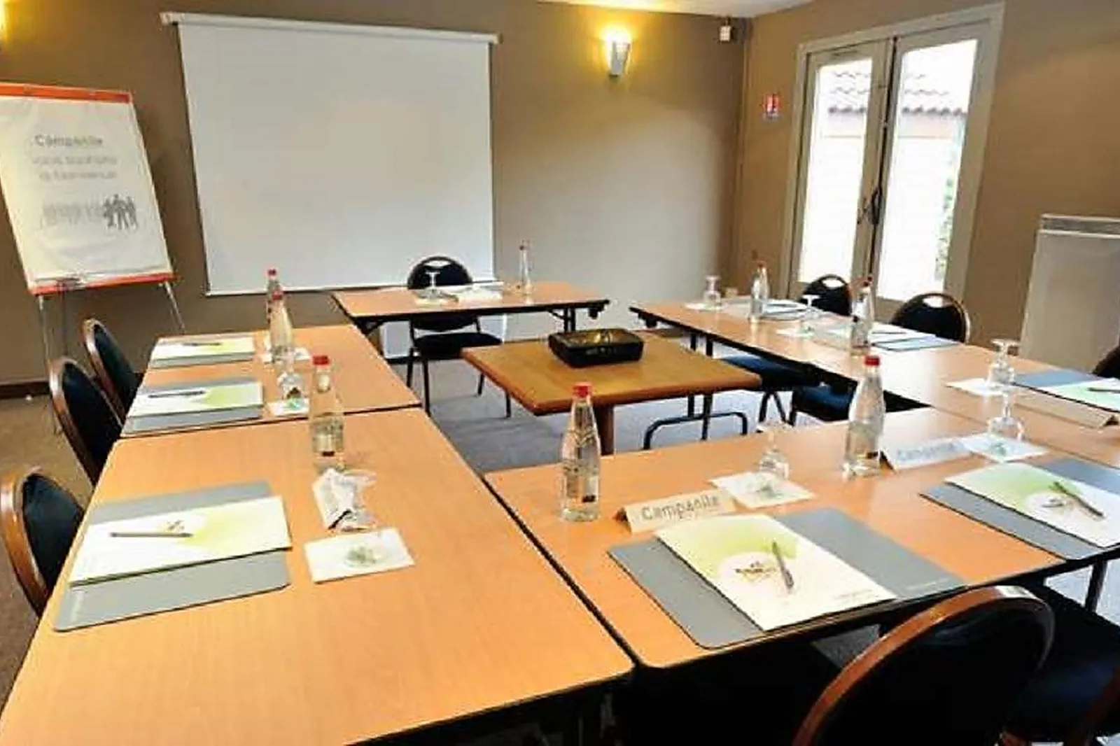 Lieux événementiels, HÔTEL CAMPANILE GRENOBLE SUD - SEYSSINS