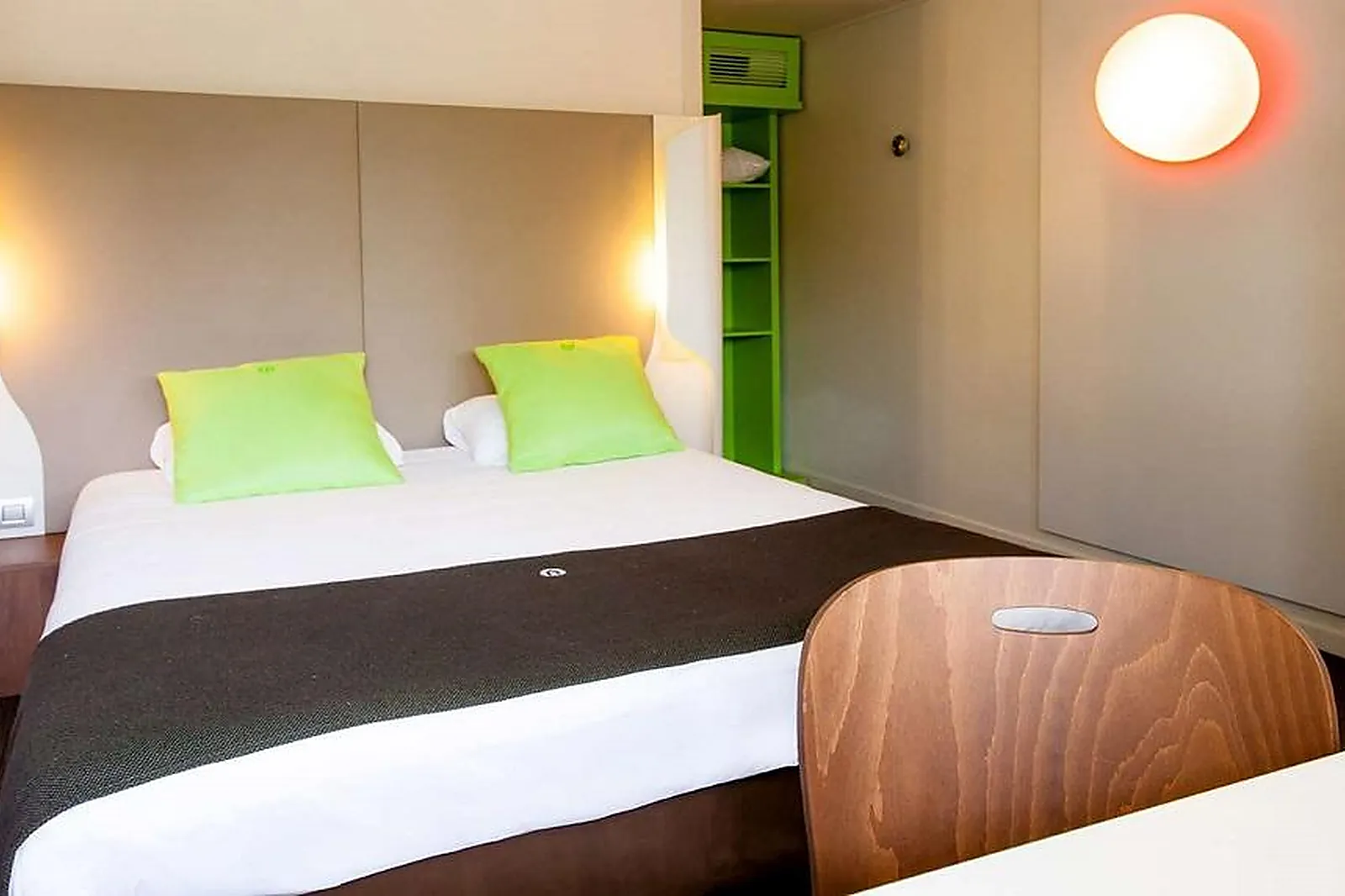 Lieux événementiels, HÔTEL CAMPANILE GRENOBLE SUD - SEYSSINS