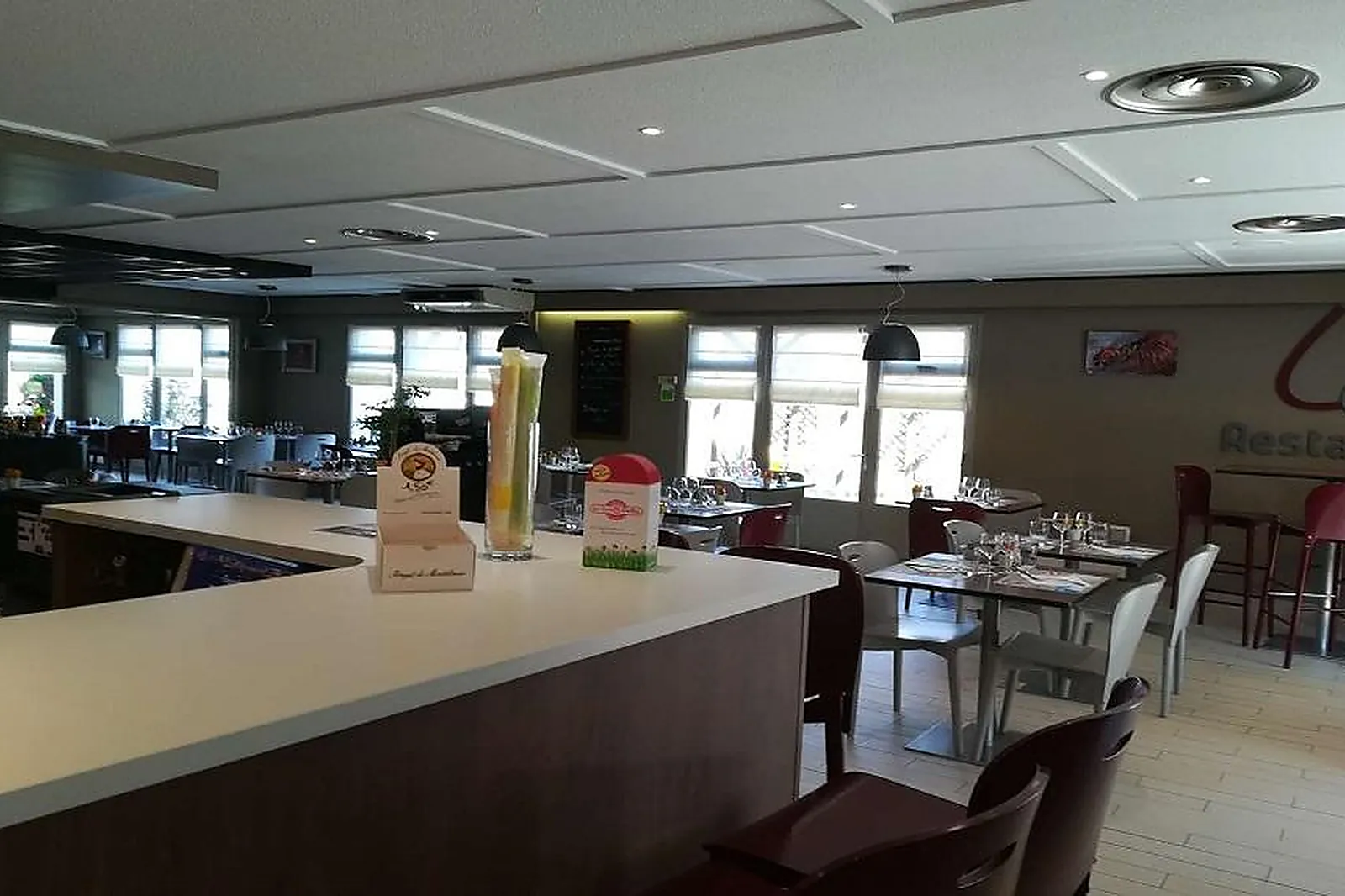 Lieux événementiels, HÔTEL CAMPANILE MONTÉLIMAR - LES TOURRETTES