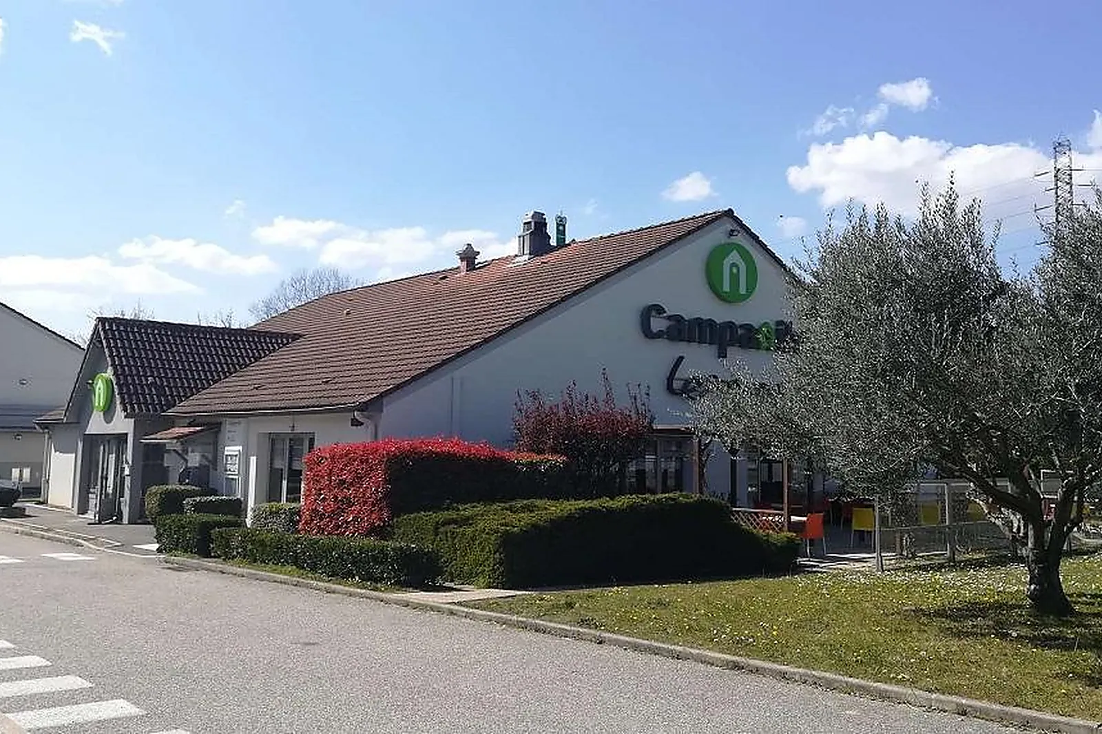 Lieux événementiels, HÔTEL CAMPANILE MONTÉLIMAR - LES TOURRETTES