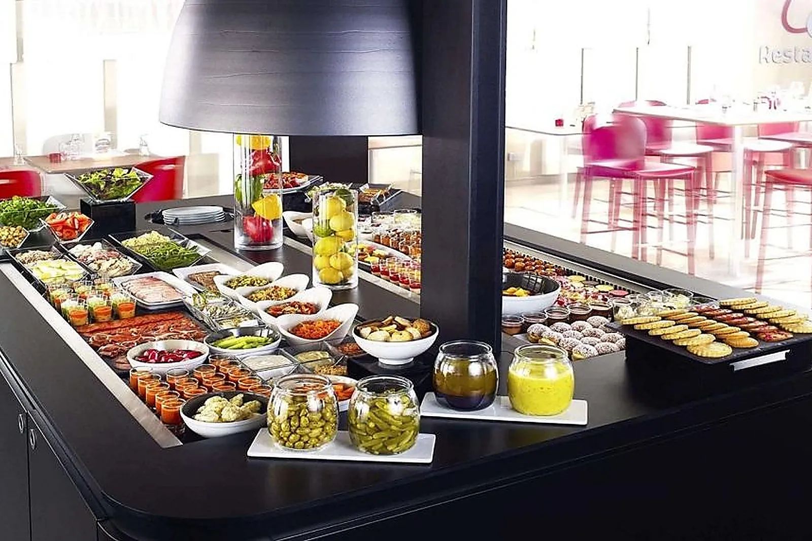 Lieux événementiels, HÔTEL CAMPANILE MONTÉLIMAR - LES TOURRETTES