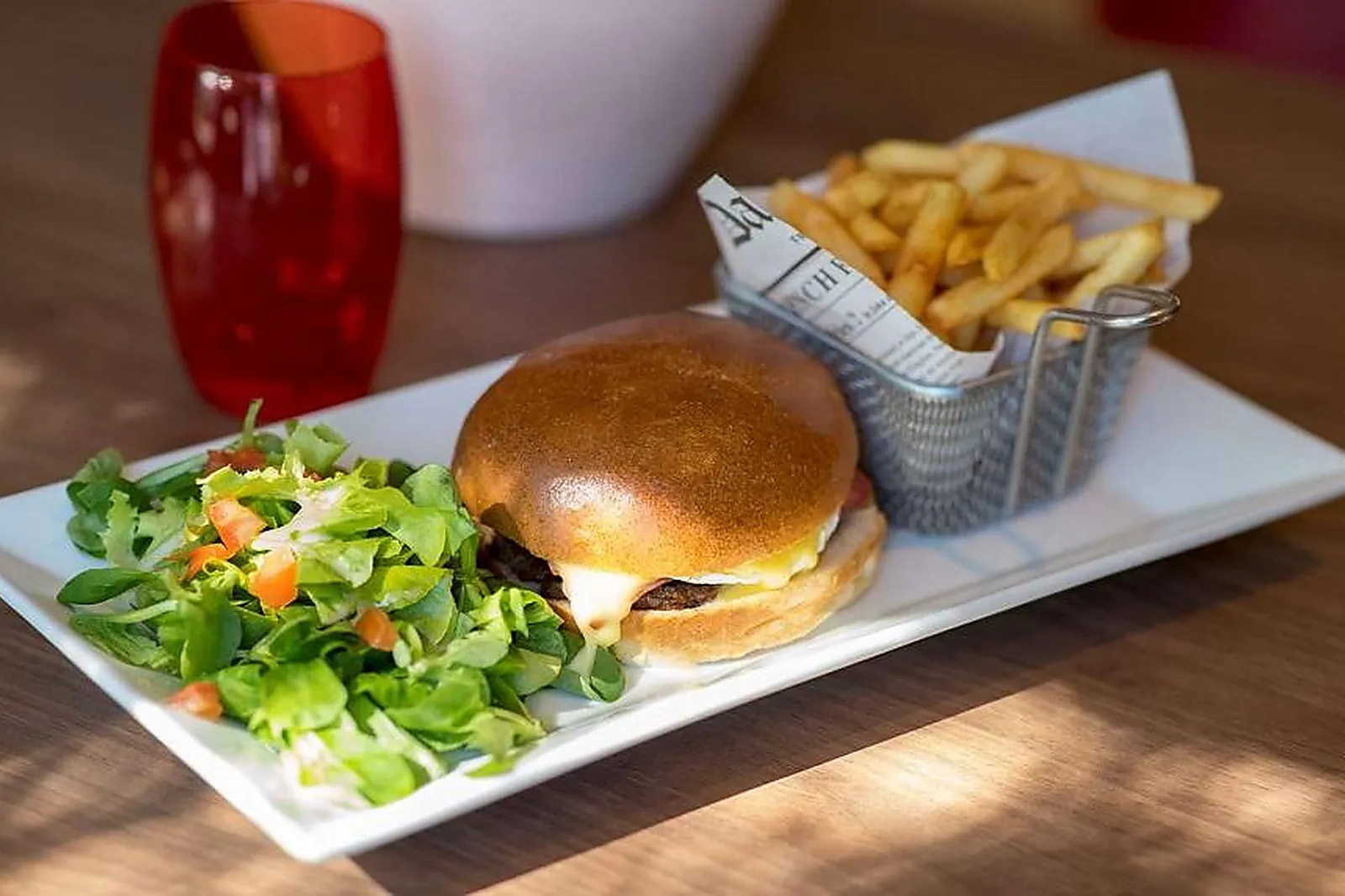 Hôtel, HÔTEL CAMPANILE SENLIS