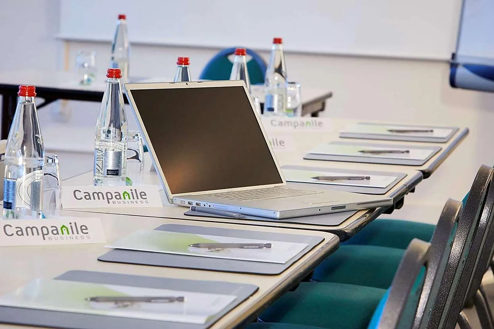 Lieux événementiels, HÔTEL CAMPANILE STRASBOURG AÉROPORT – LINGOLSHEIM