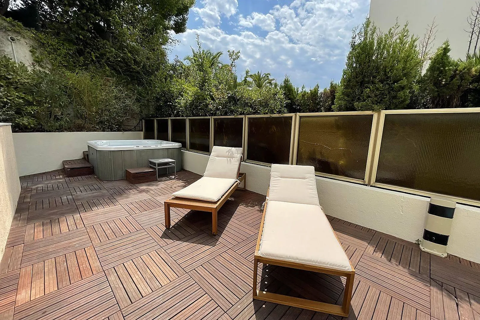 Hôtel, HÔTEL CANNES GALLIA