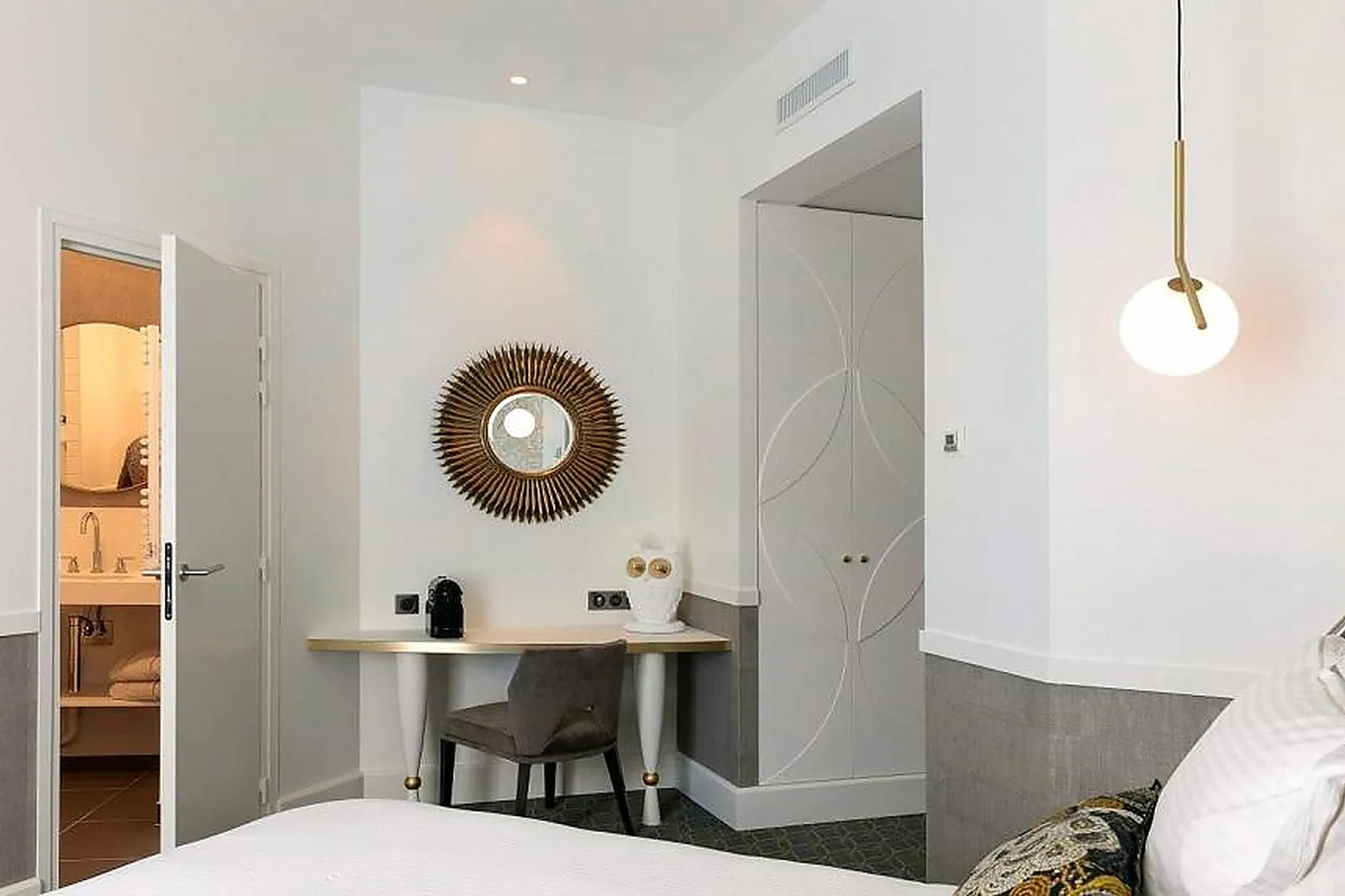 Lieux événementiels, HÔTEL CONTINENTAL - REIMS