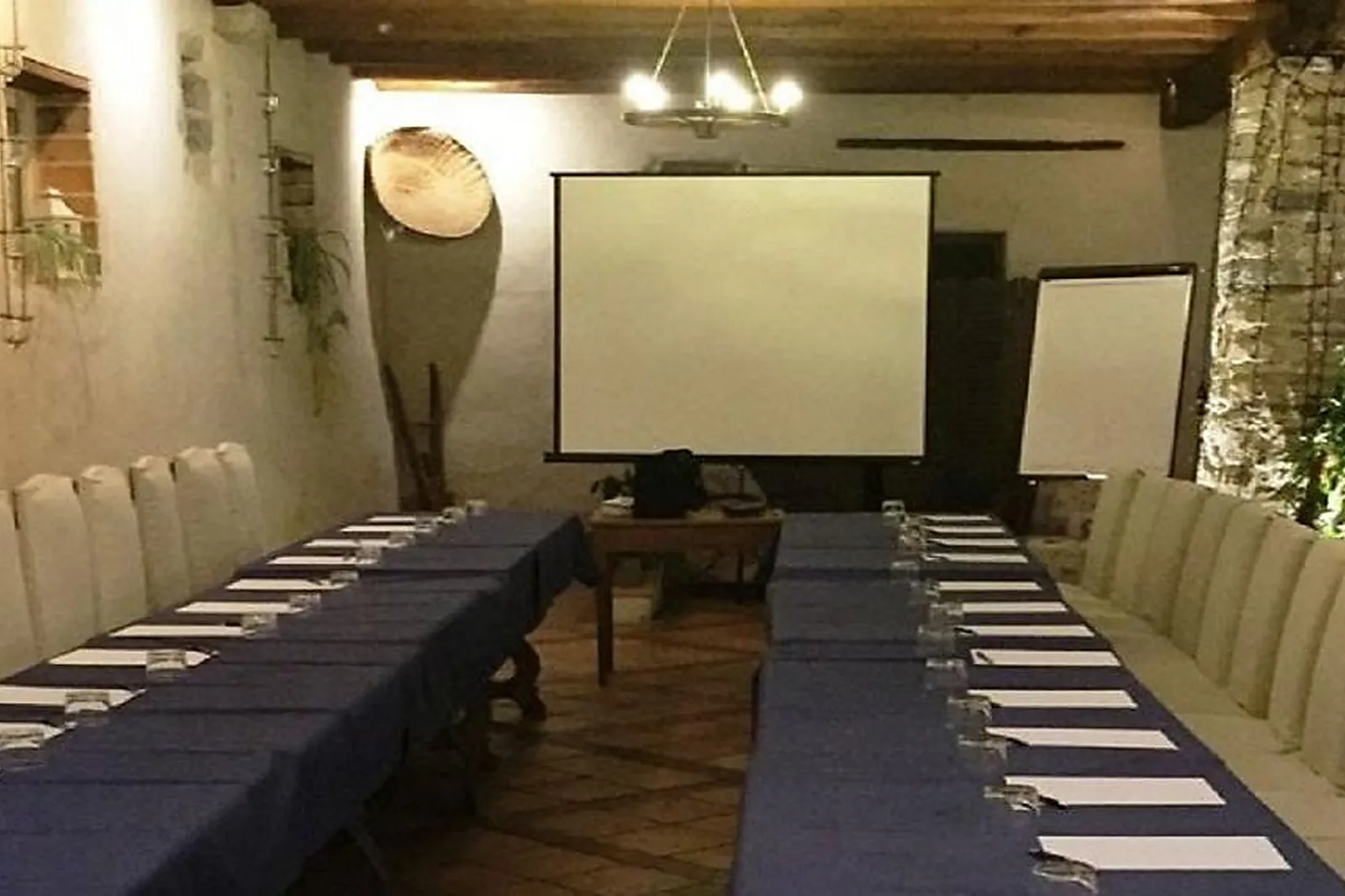 Lieux événementiels, HÔTEL DOMAINE DE BASSILOUR