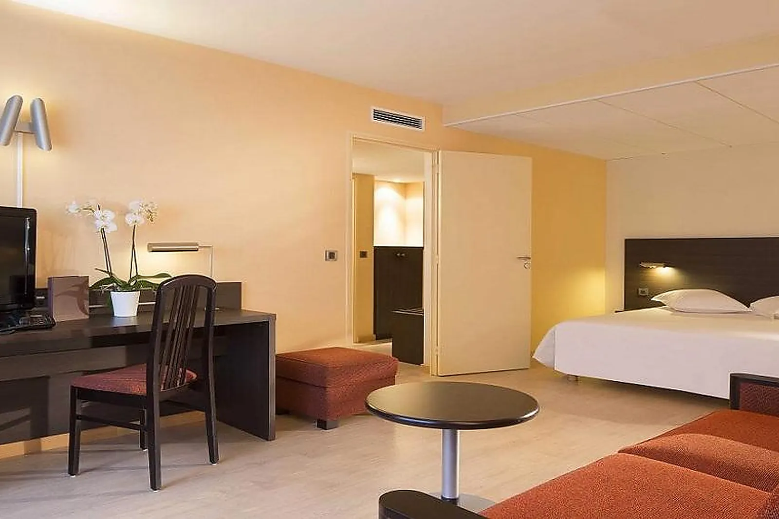 Lieux événementiels, HÔTEL ESCALE OCEANIA BREST