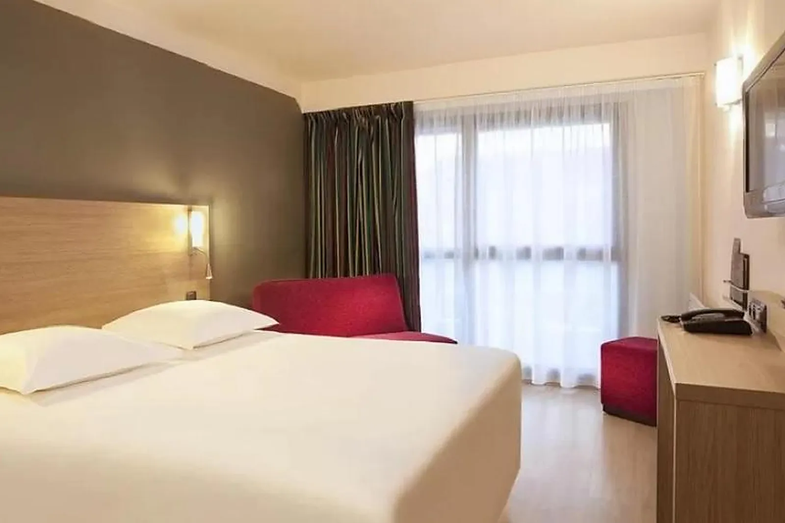 Lieux événementiels, HÔTEL ESCALE OCEANIA ORLÉANS