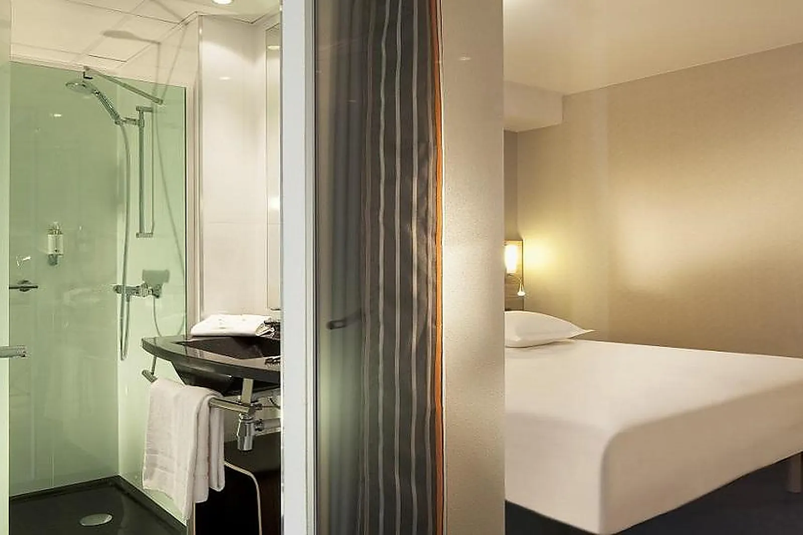 Lieux événementiels, HÔTEL ESCALE OCEANIA PORNICHET LA BAULE